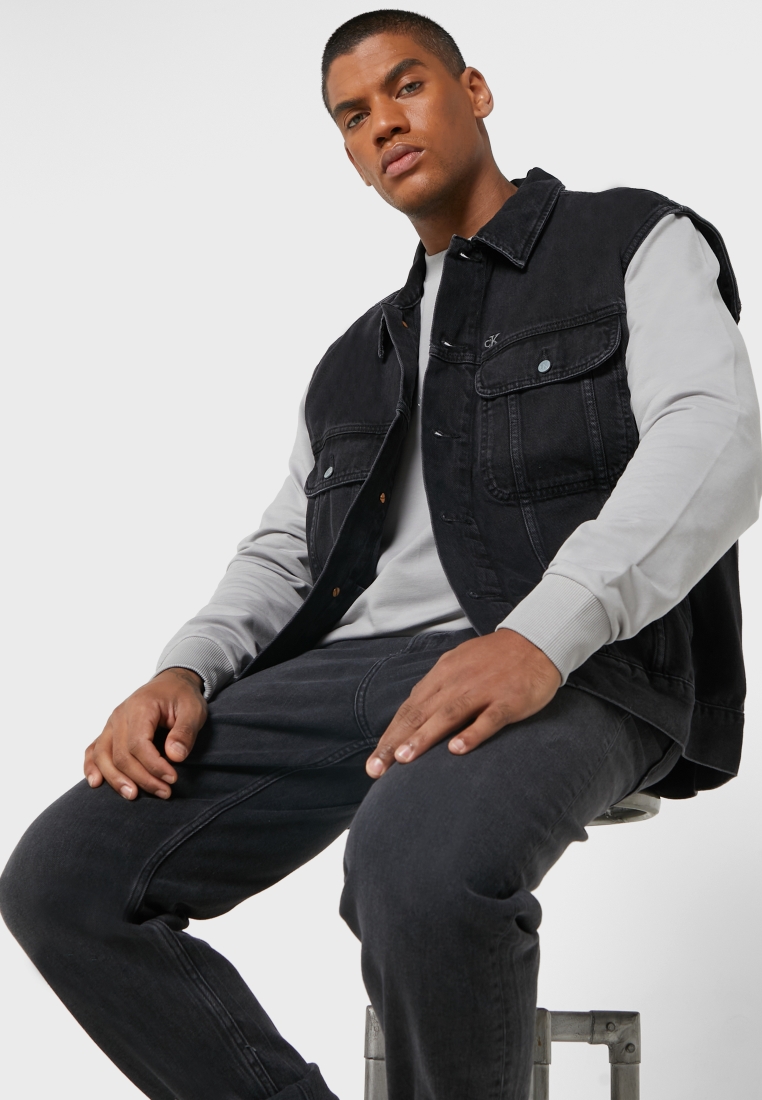 Buy tbase Black Sleeveless Padded Jacket for Men Online India
