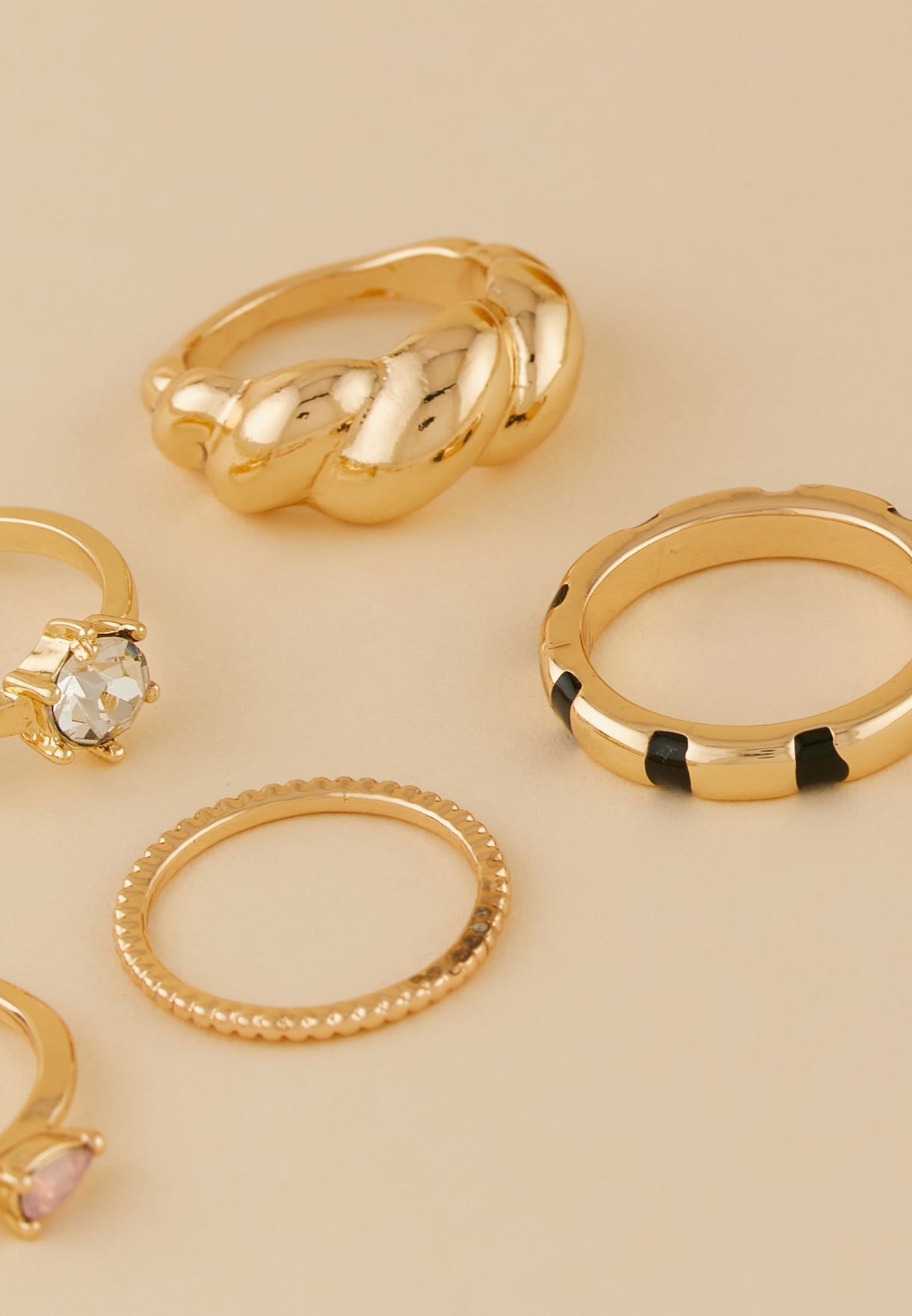 Pack Of 6  Mixed Ring Set 