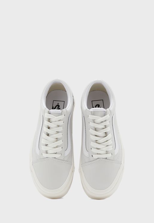 mens white vans near me
