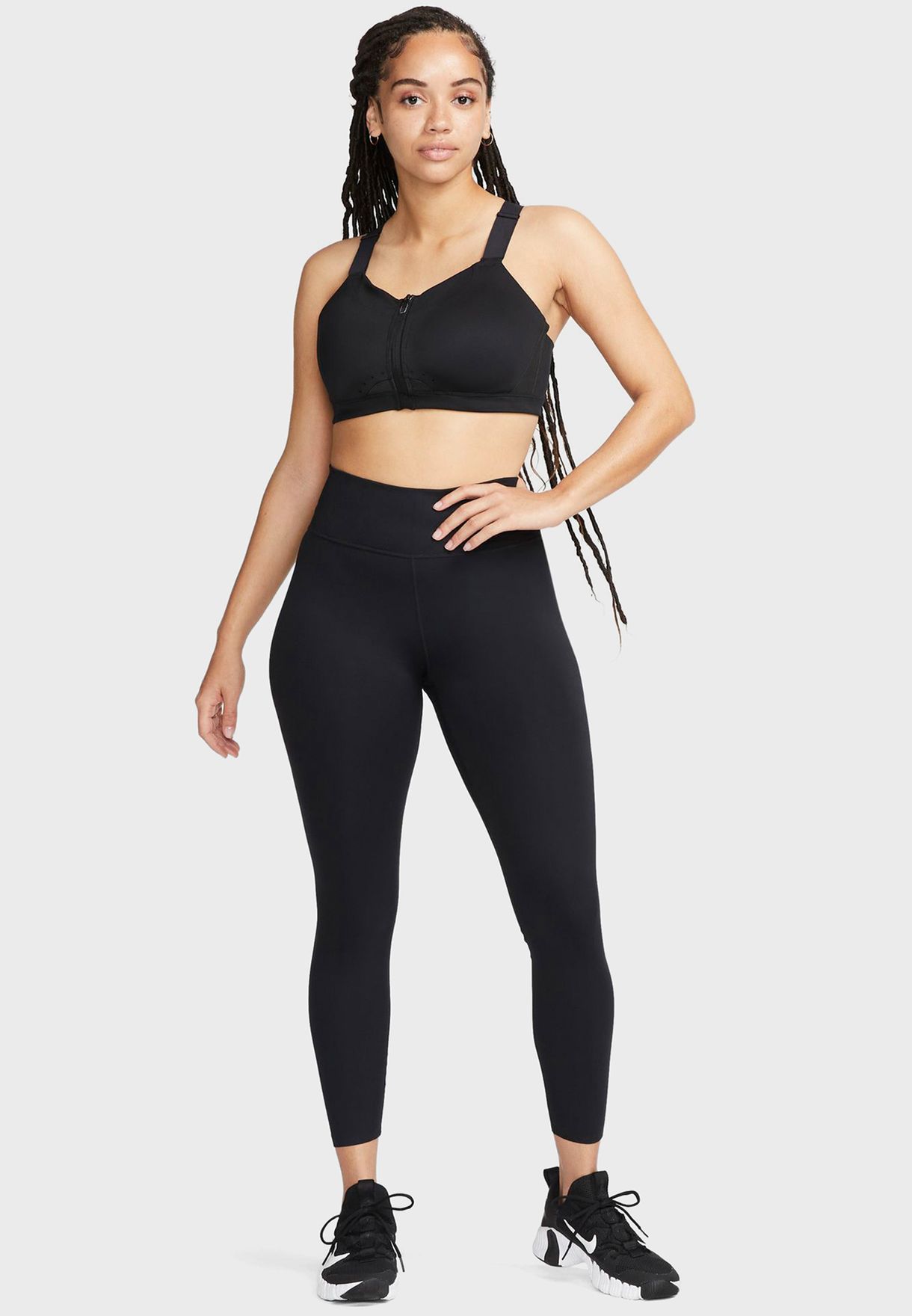 Buy Nike black Dri-Fit Alpha Bra for Women in MENA, Worldwide