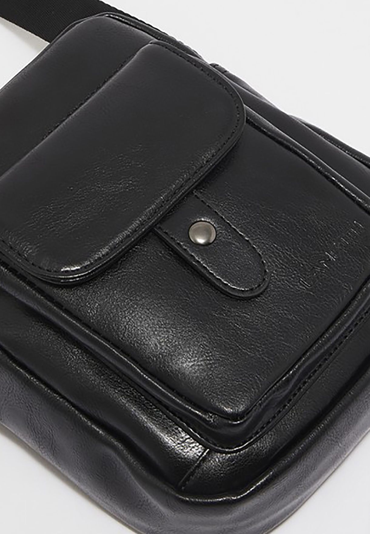 Flap Pocket Messenger