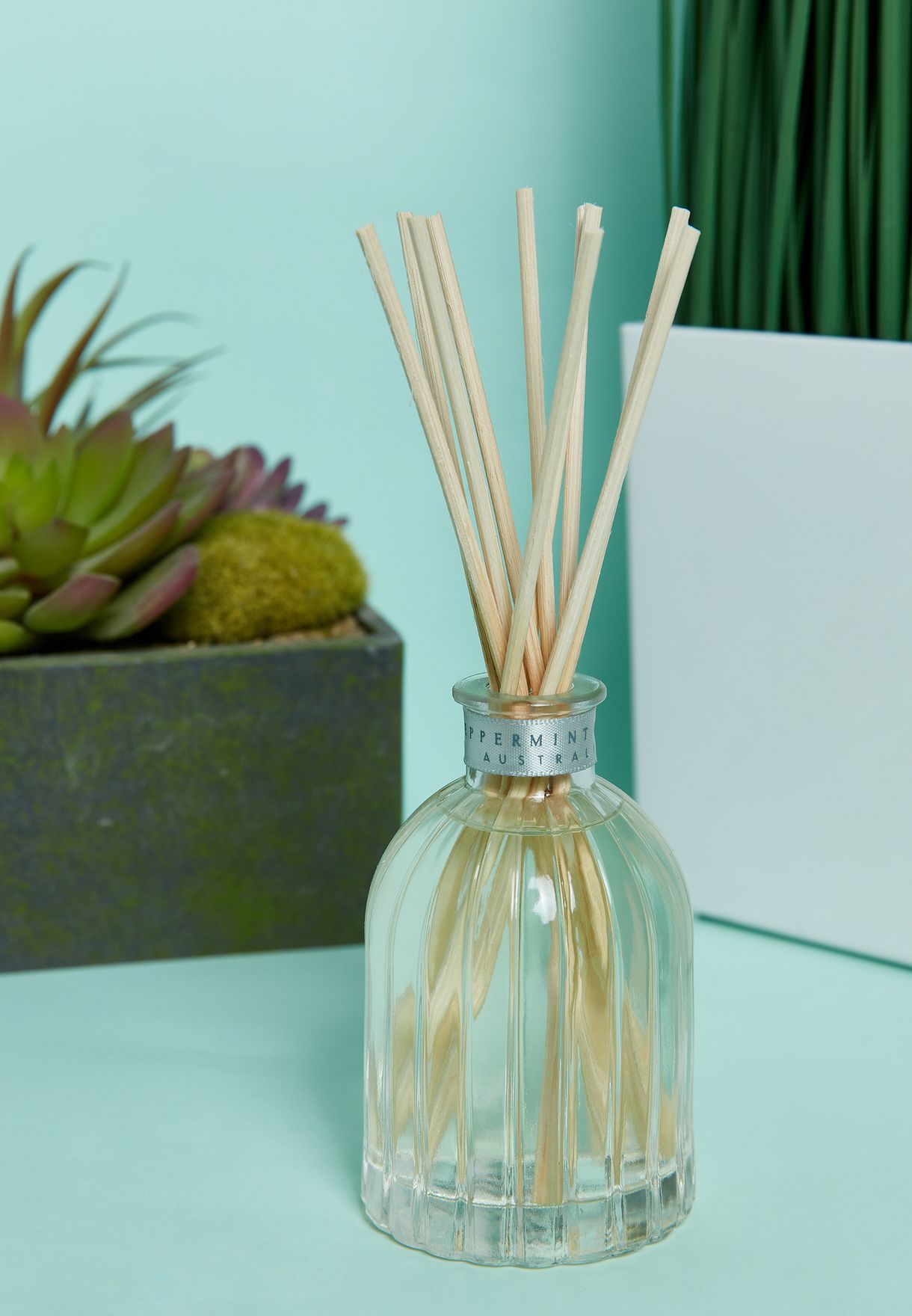 Lily & Lotus Flower Diffuser 200ml