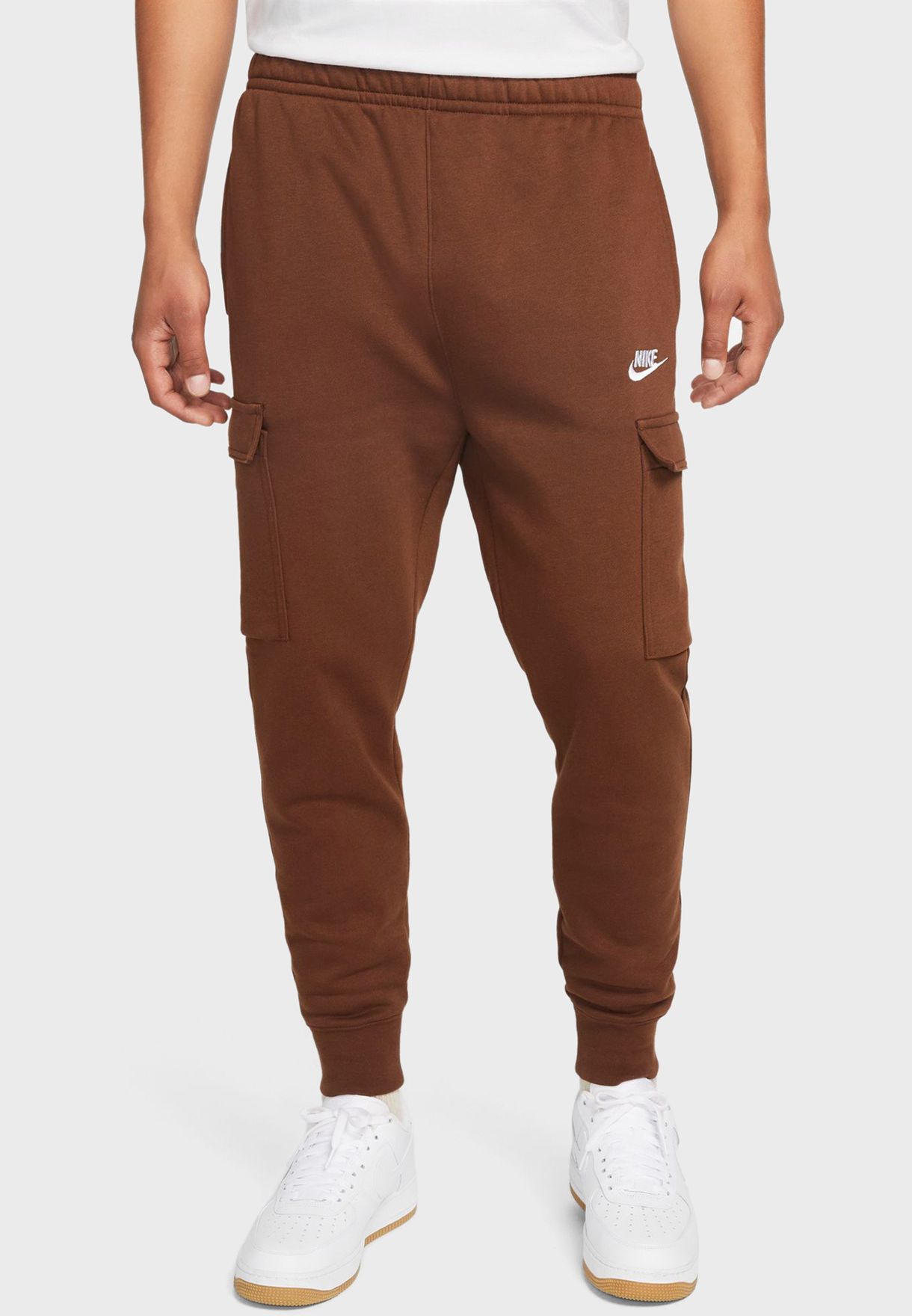 nike nsw club cargo pants