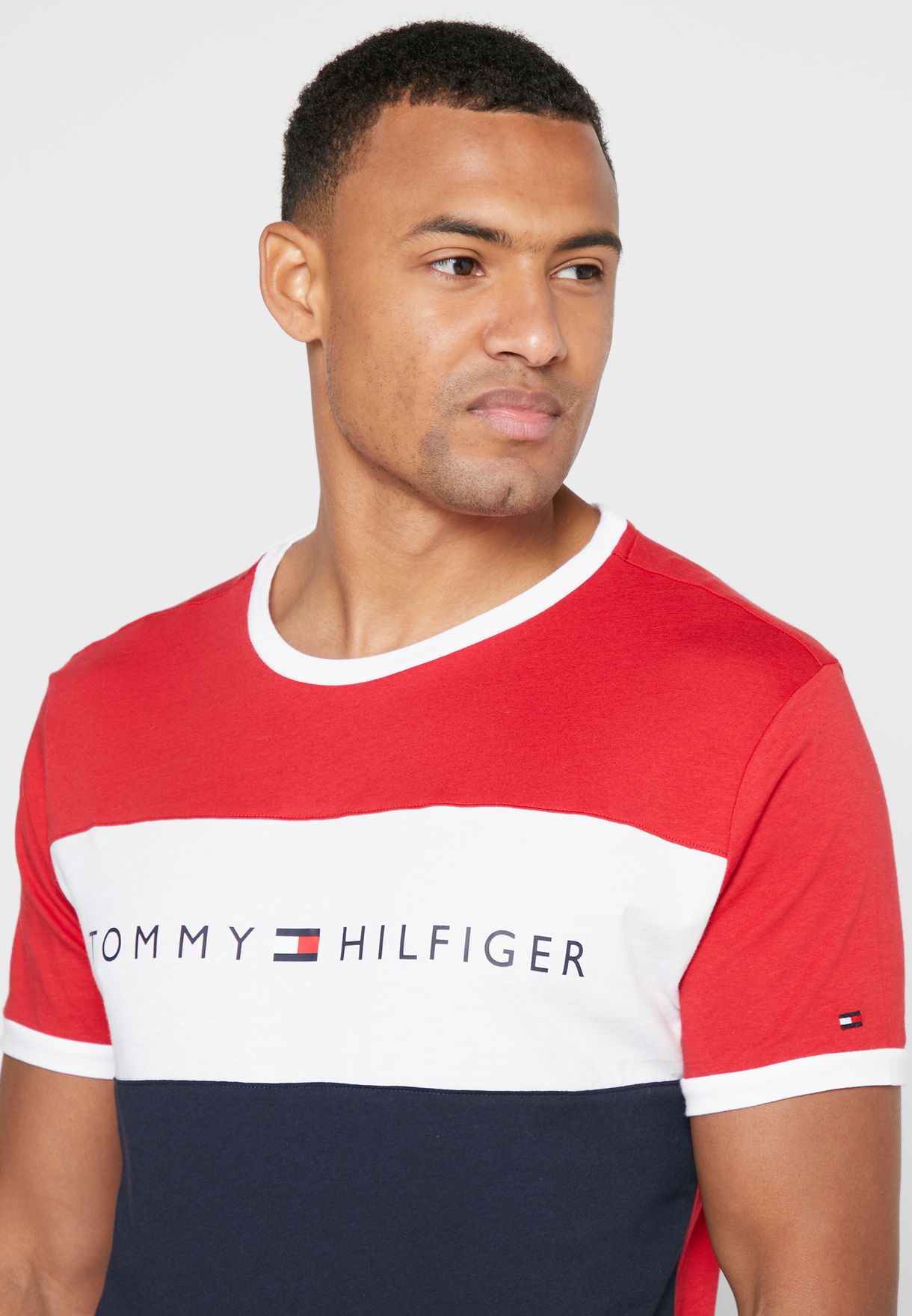 Buy Tommy Hilfiger Red Logo Flag Crew Neck T Shirt For Men In Mena Worldwide