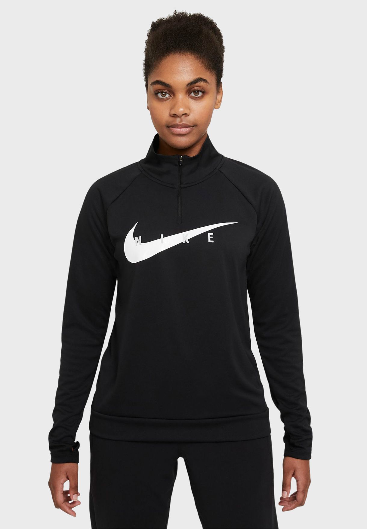 Nike black Swoosh Run Midlayer T-Shirt 