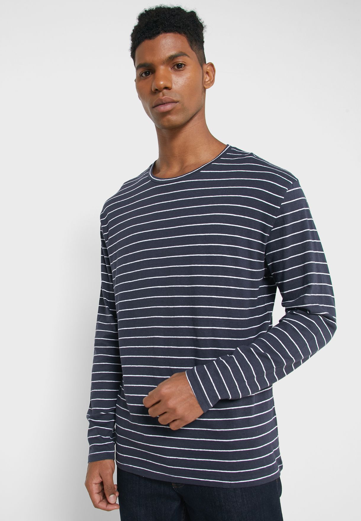 striped crew neck t shirt