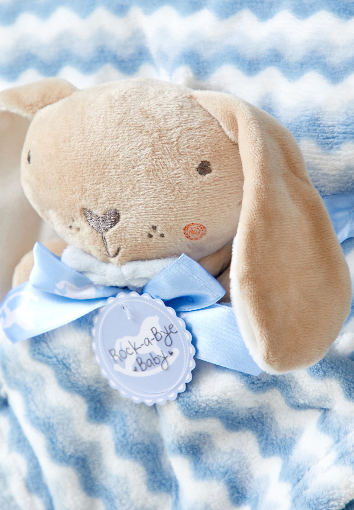 Rock A Bye Baby Snuggle Blanket and Cute Bunny Comforter