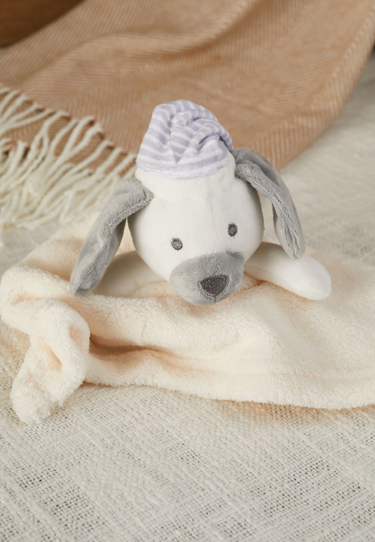 Dog With Hat Comforter Blanket
