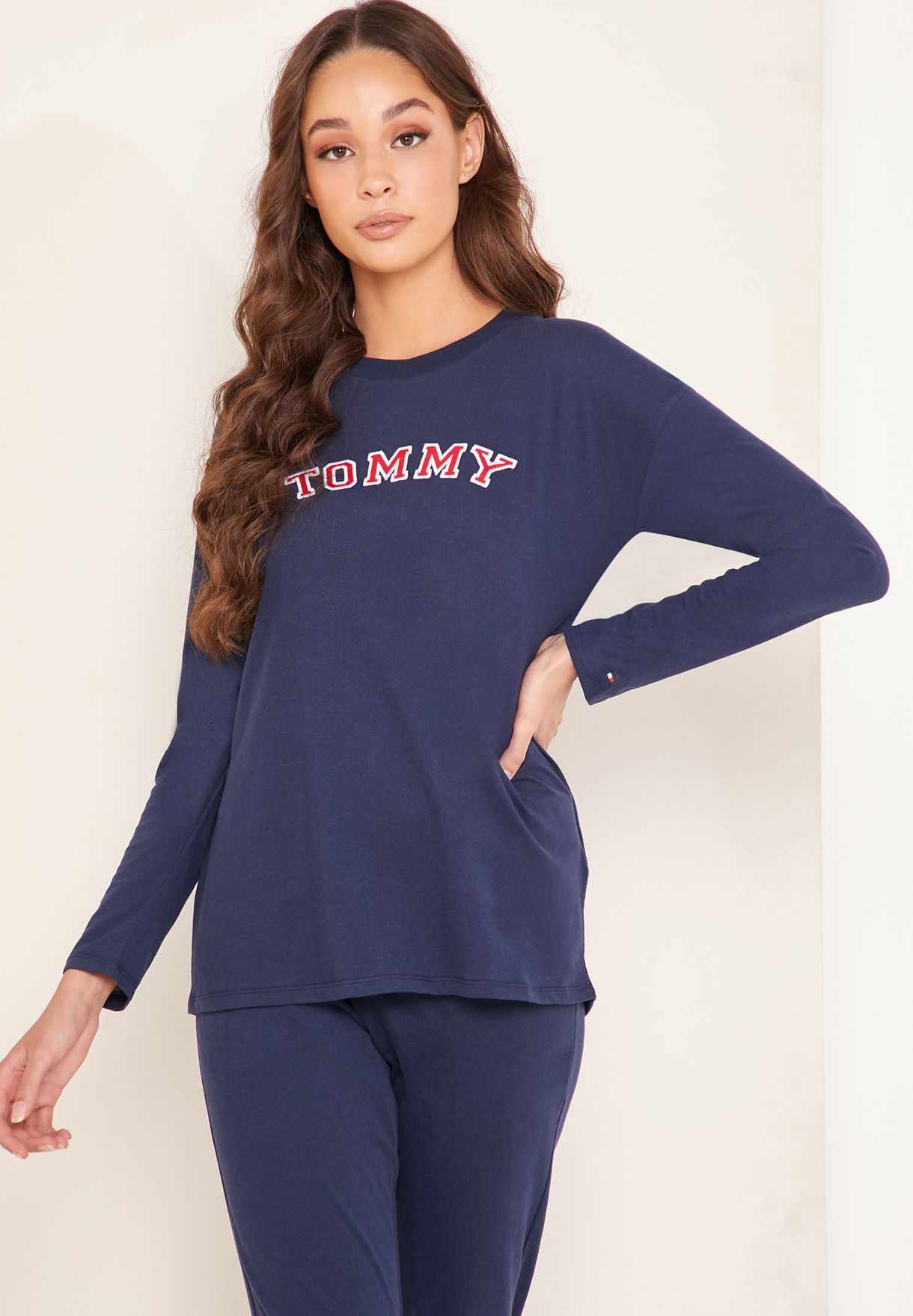 Buy Tommy Hilfiger navy Long Sleeve Sleep T-Shirt for Women in MENA