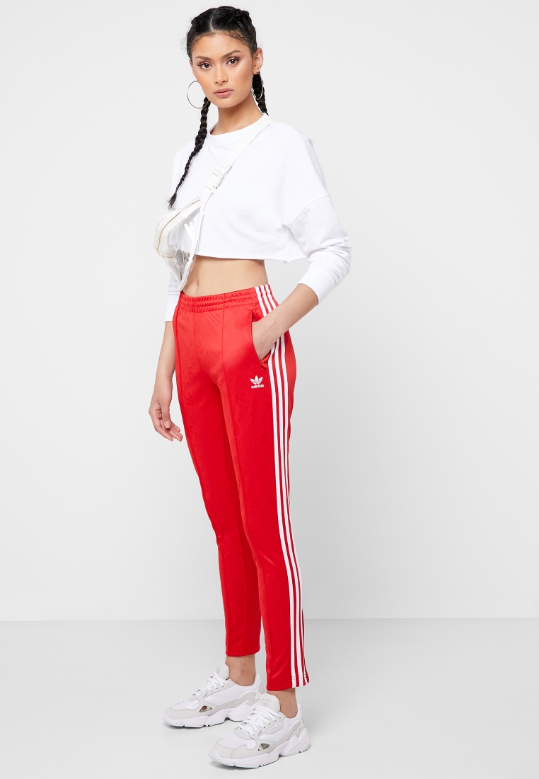 Accommodatie Trunk bibliotheek animatie Buy adidas Originals red adicolor Superstar Sweatpants for Women in MENA,  Worldwide