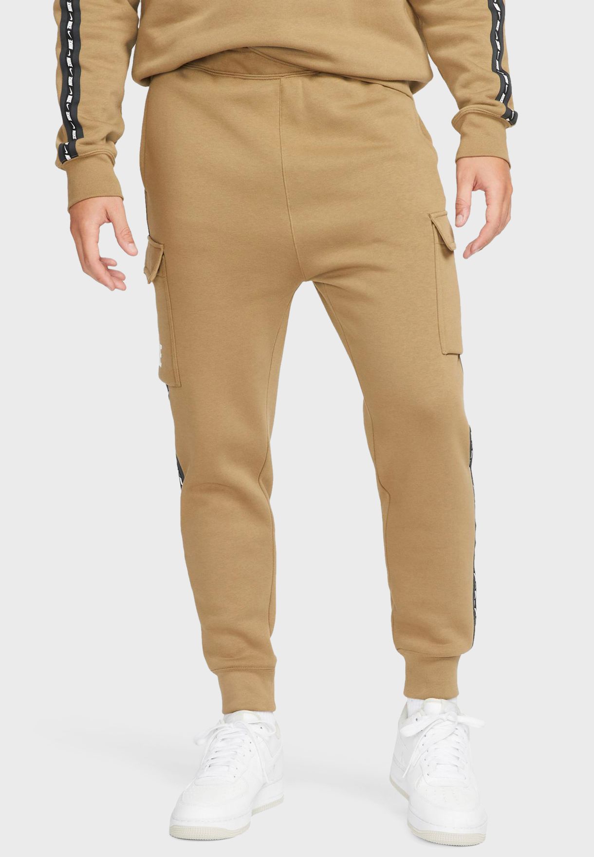 brown nike cargo sweatpants