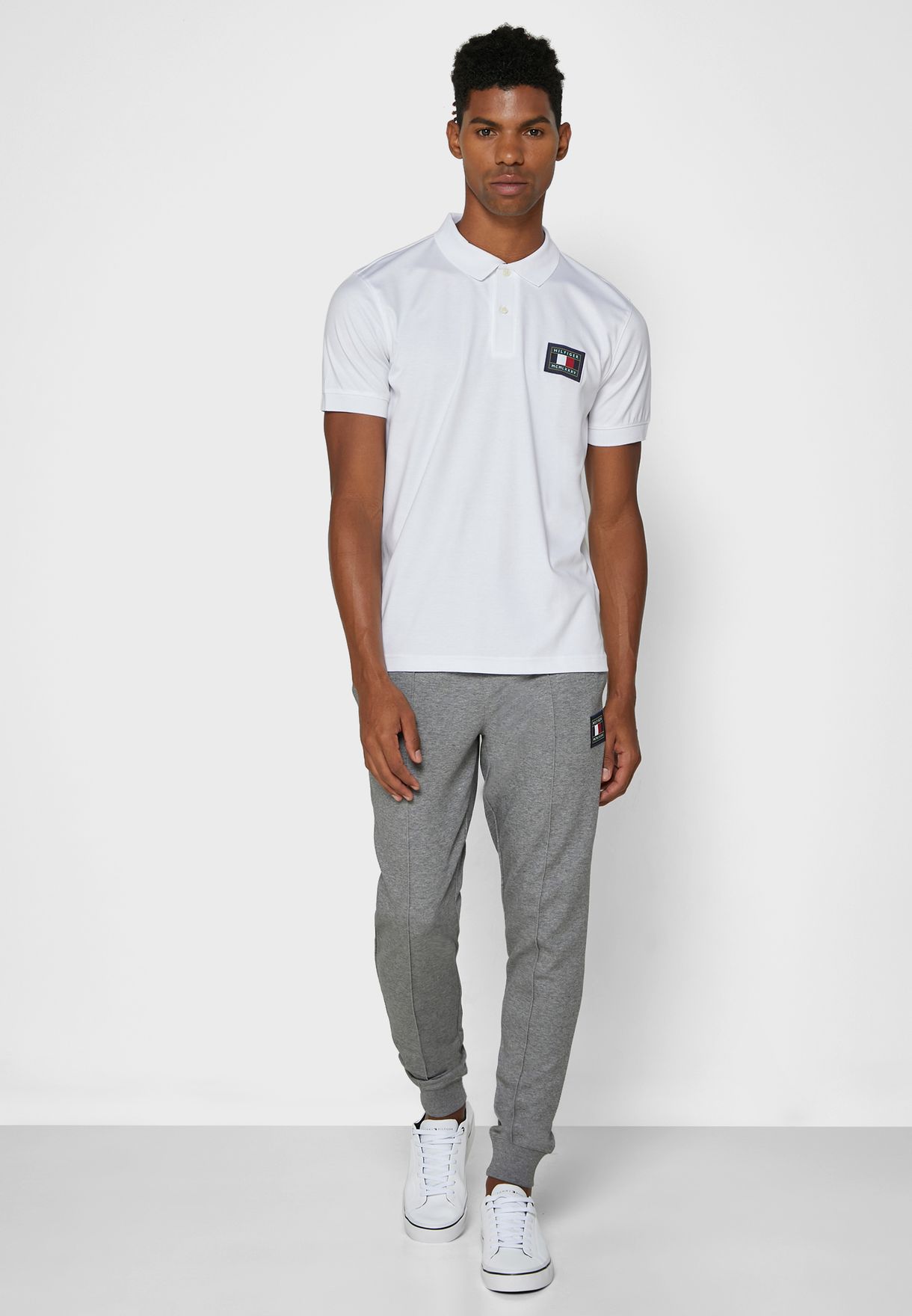 Download Buy Tommy Hilfiger white Chest Logo Regular Fit Polo for ...