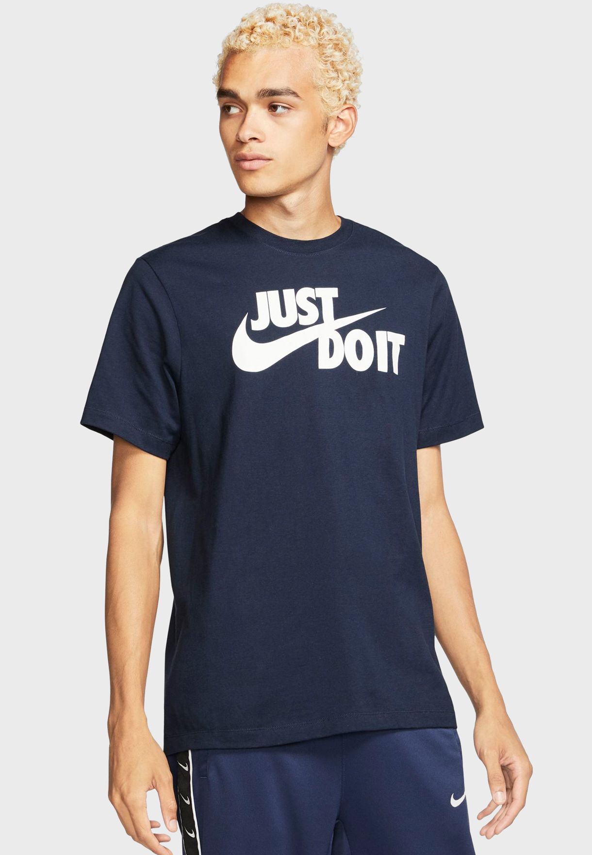 Buy Nike navy Just Do It Swoosh T-Shirt for Kids in Riyadh, Jeddah