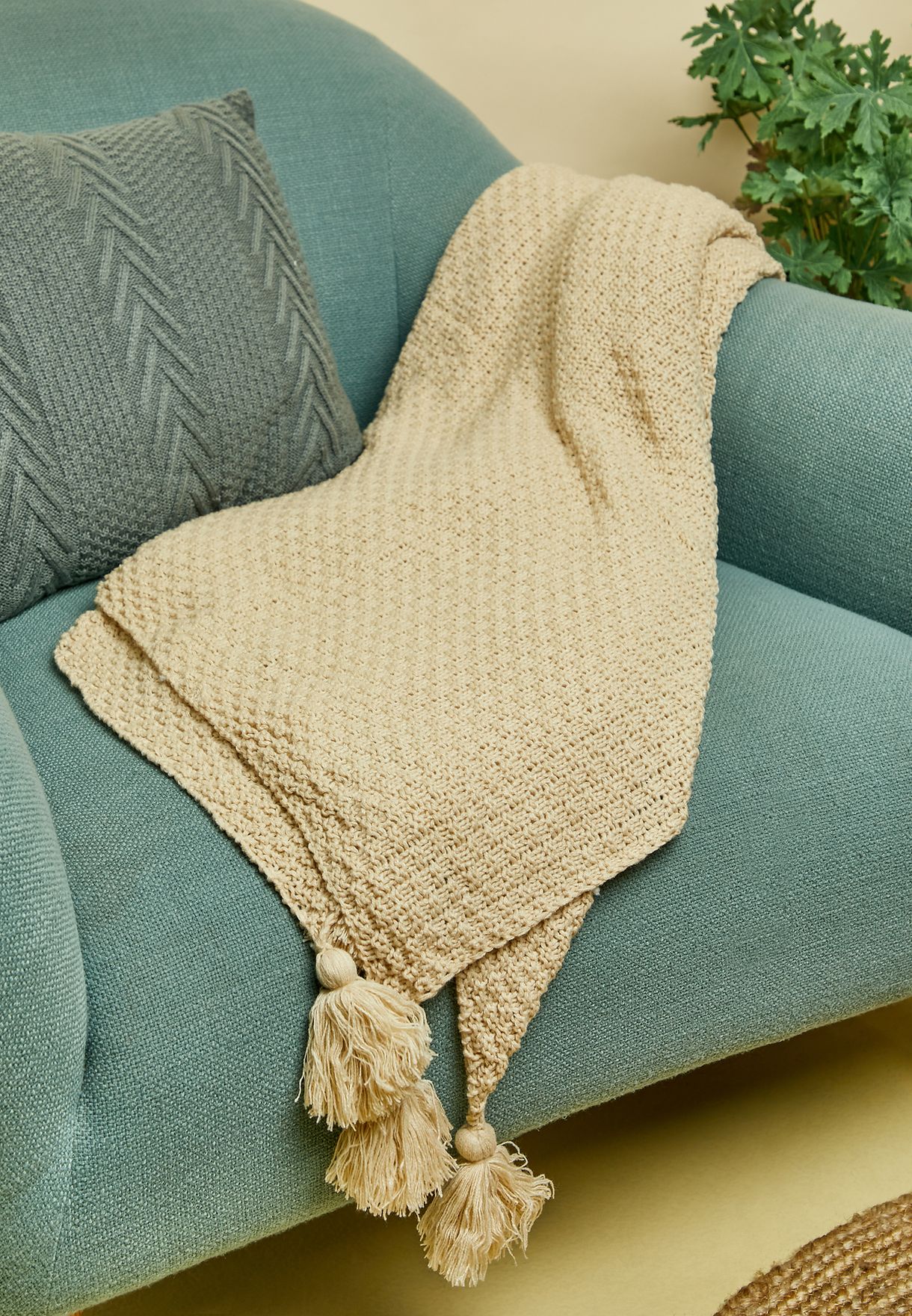 Beige Knitted Tassel Blanket 130X170Cm