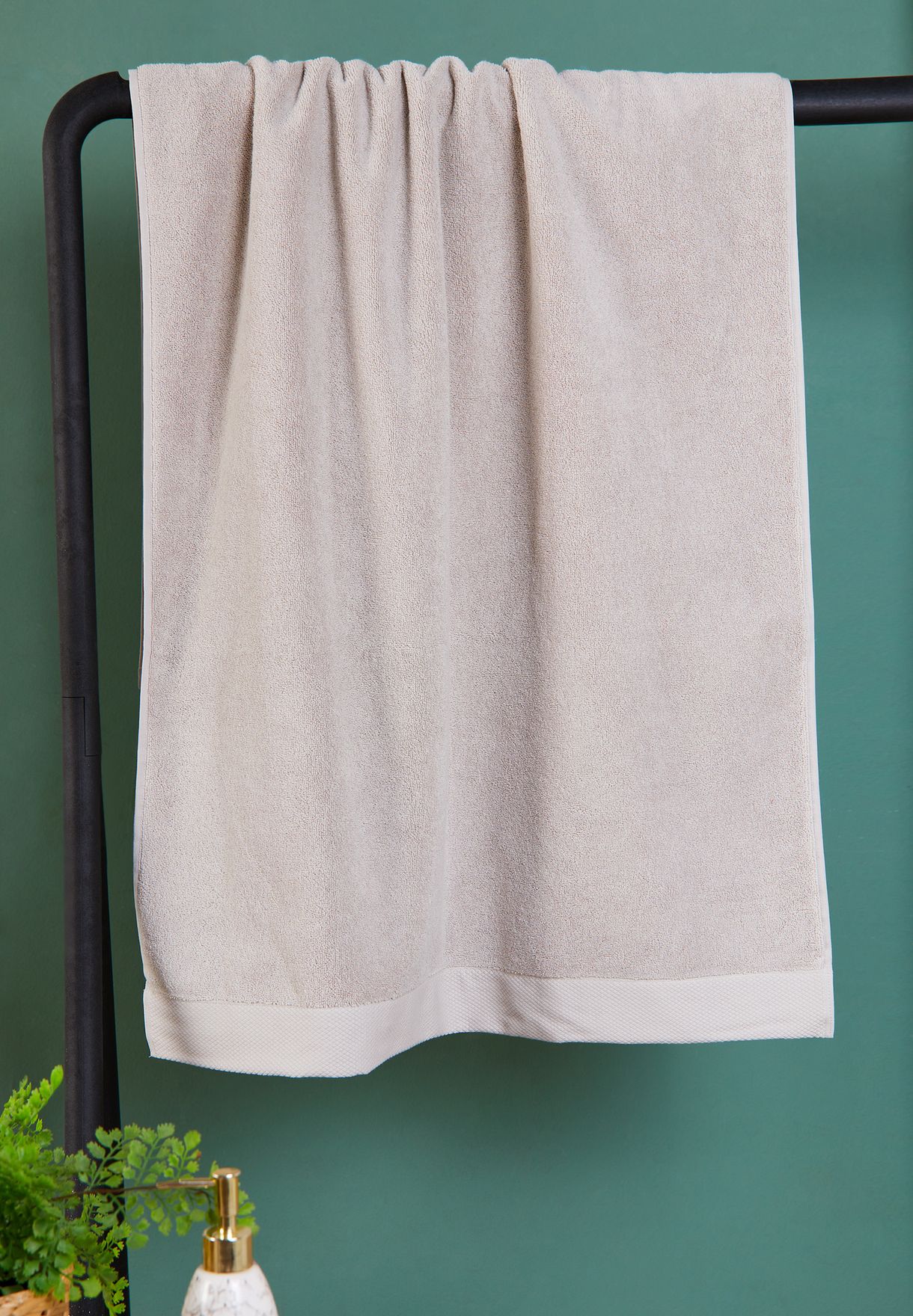 Luxe Bath Towel In French Grey