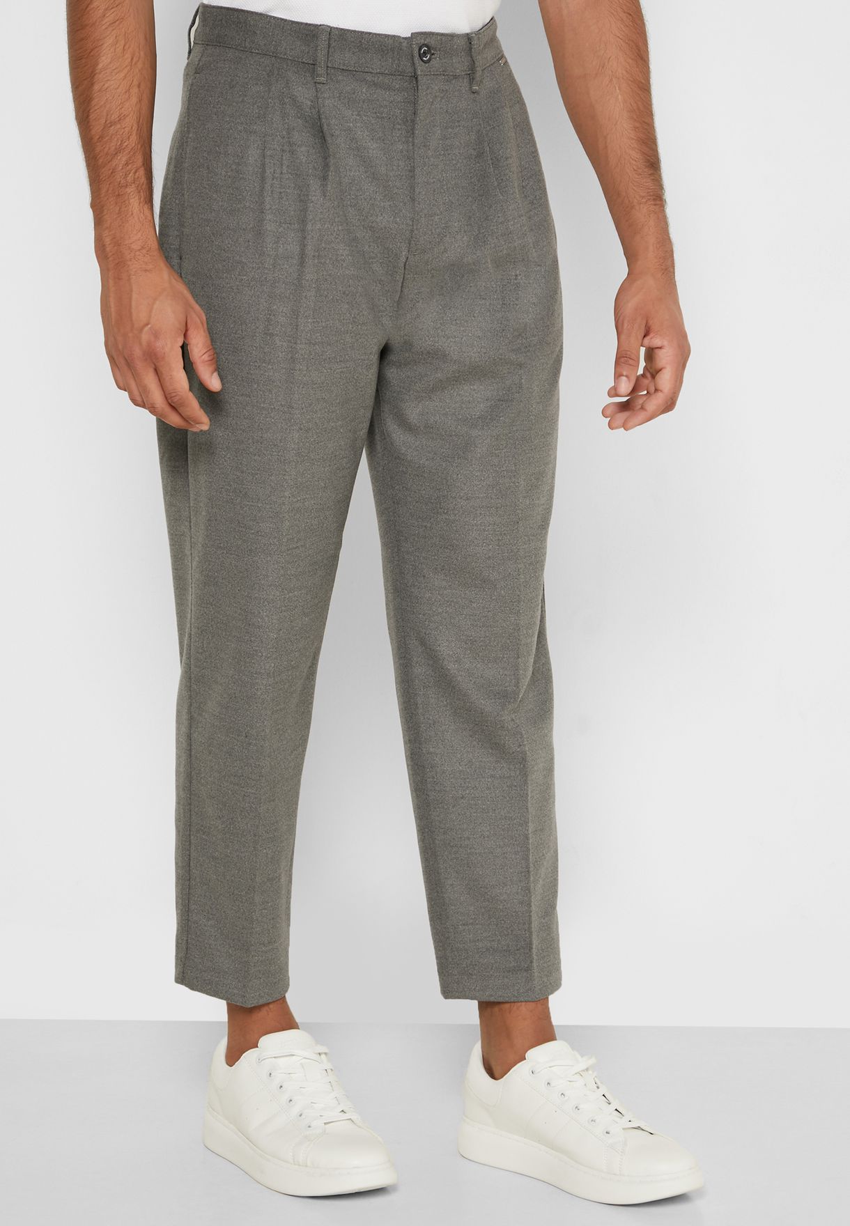 Buy Calvin Klein grey Twill Relaxed Trousers for Men in Muscat, Salalah Buy Calvin Klein grey Twill Relaxed Trousers for Men in Muscat, Salalah