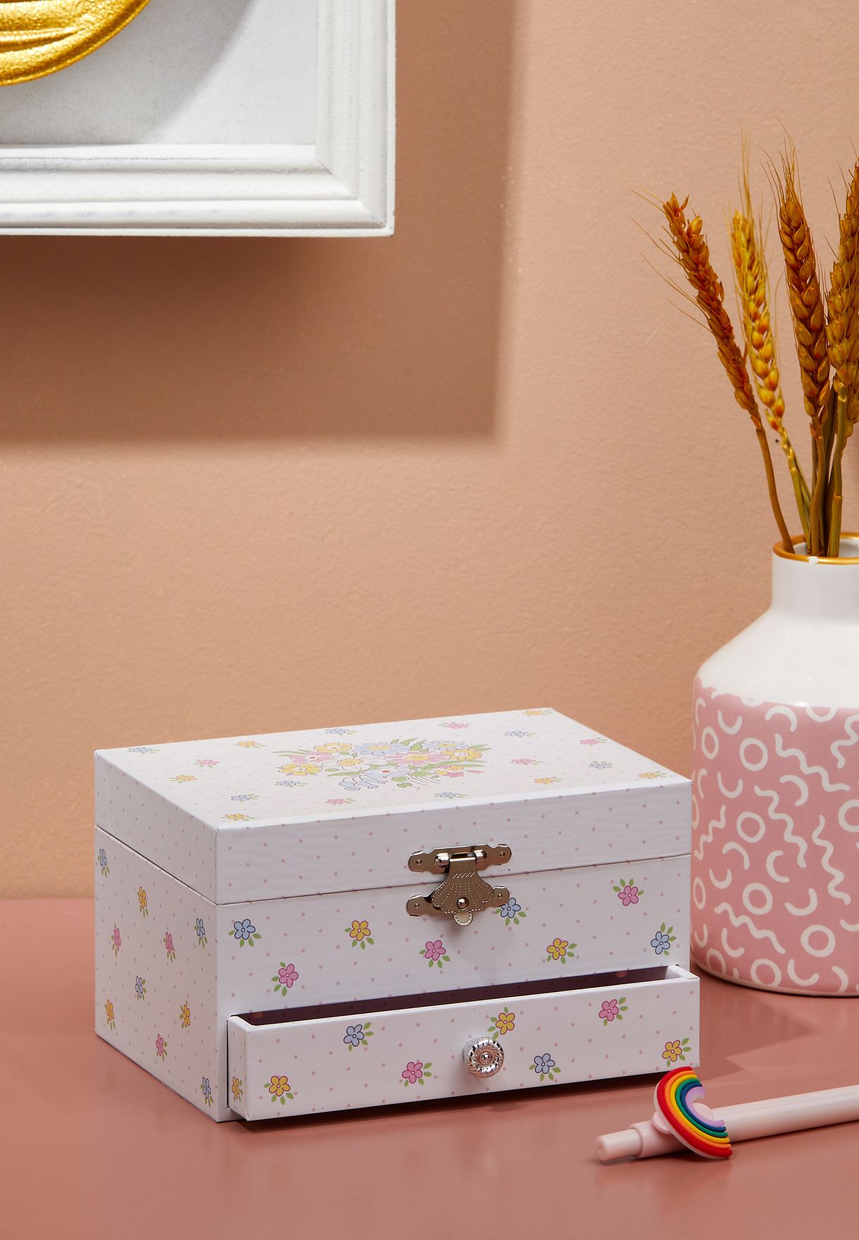 Pretty Floral Musical Jewellery Box