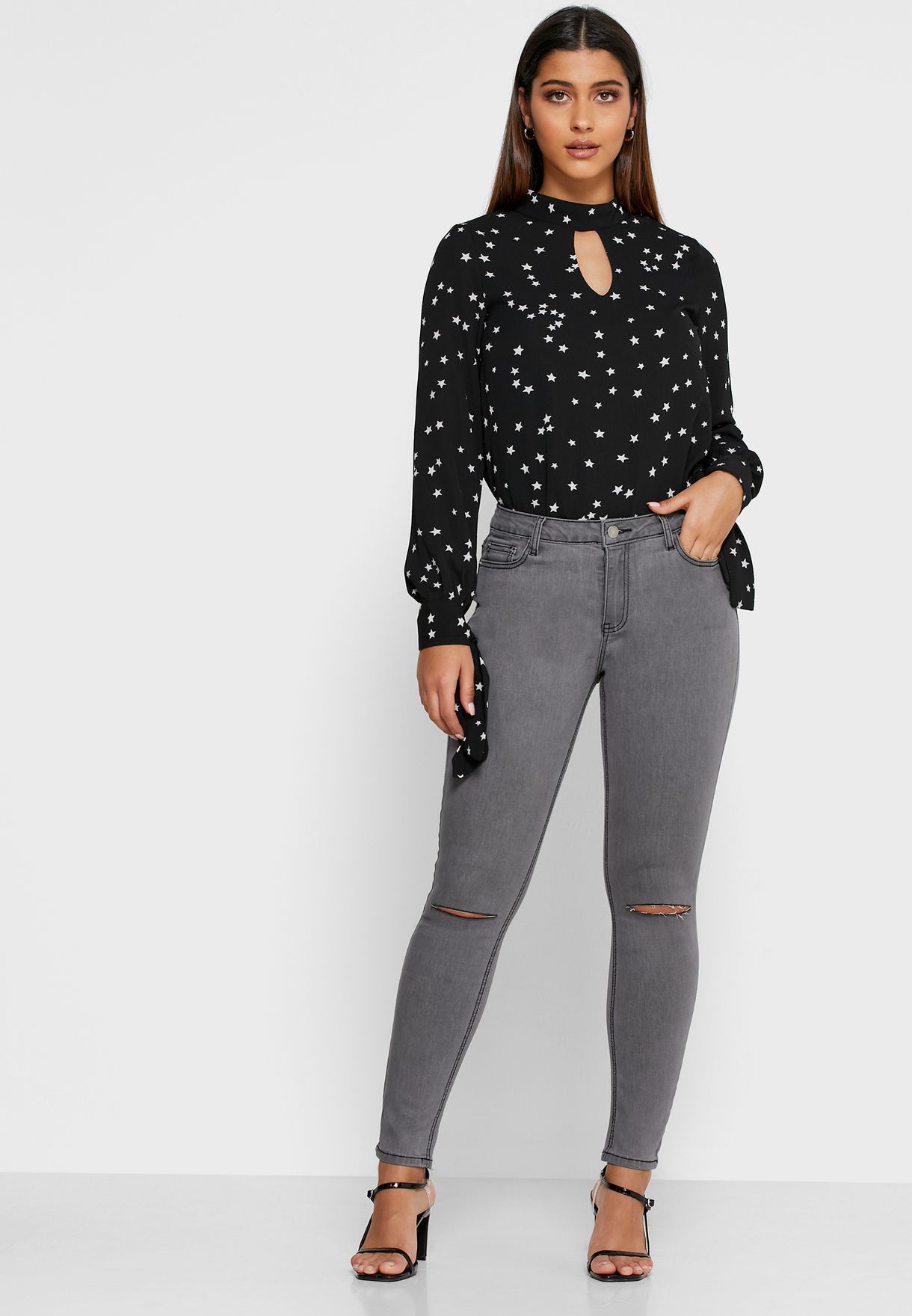 grey ankle grazer jeans
