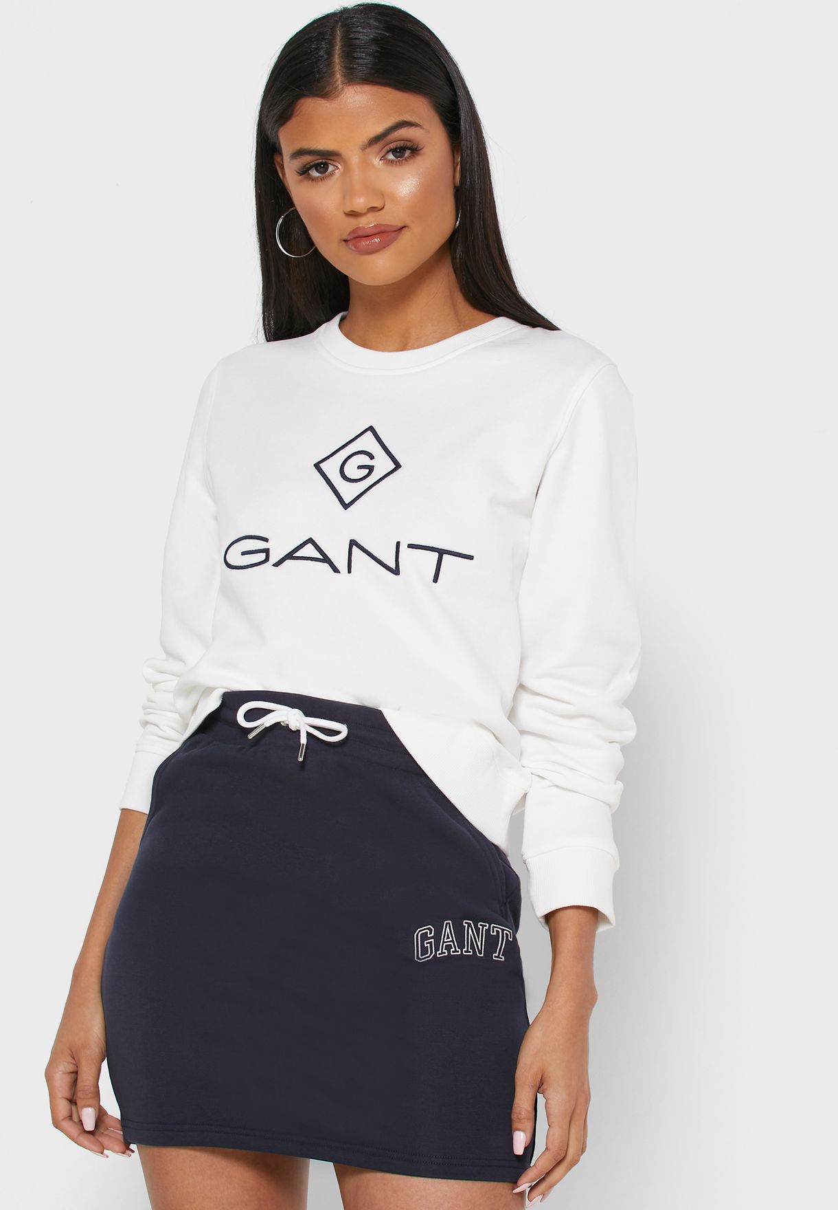 gant white sweatshirt