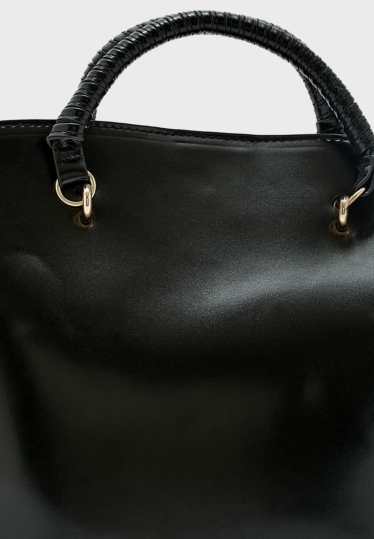 Curve Tote With Wrapped Handles