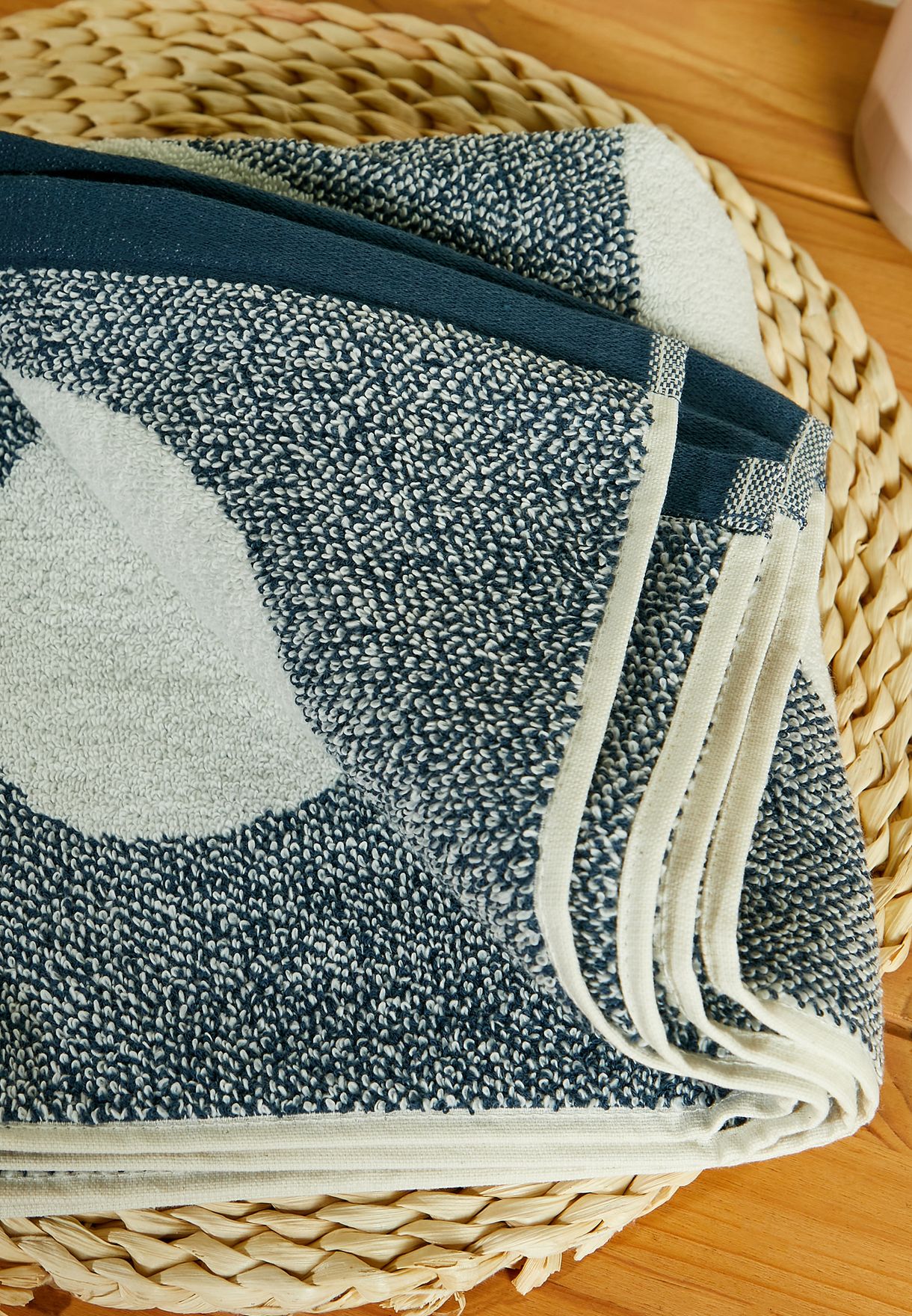 Whale Sunflower Hand Towel 50 X 90Cm