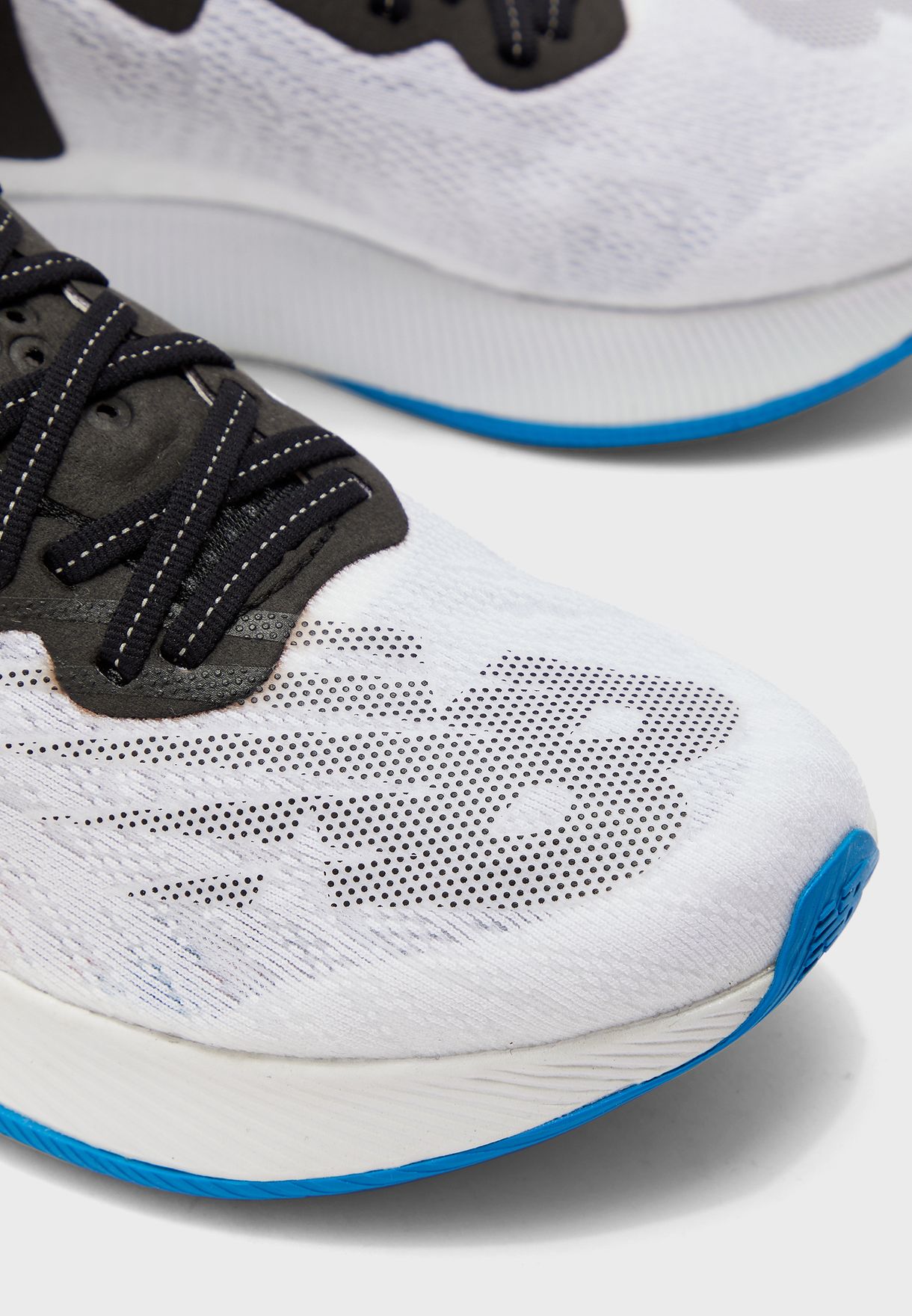 new balance mrcxwm
