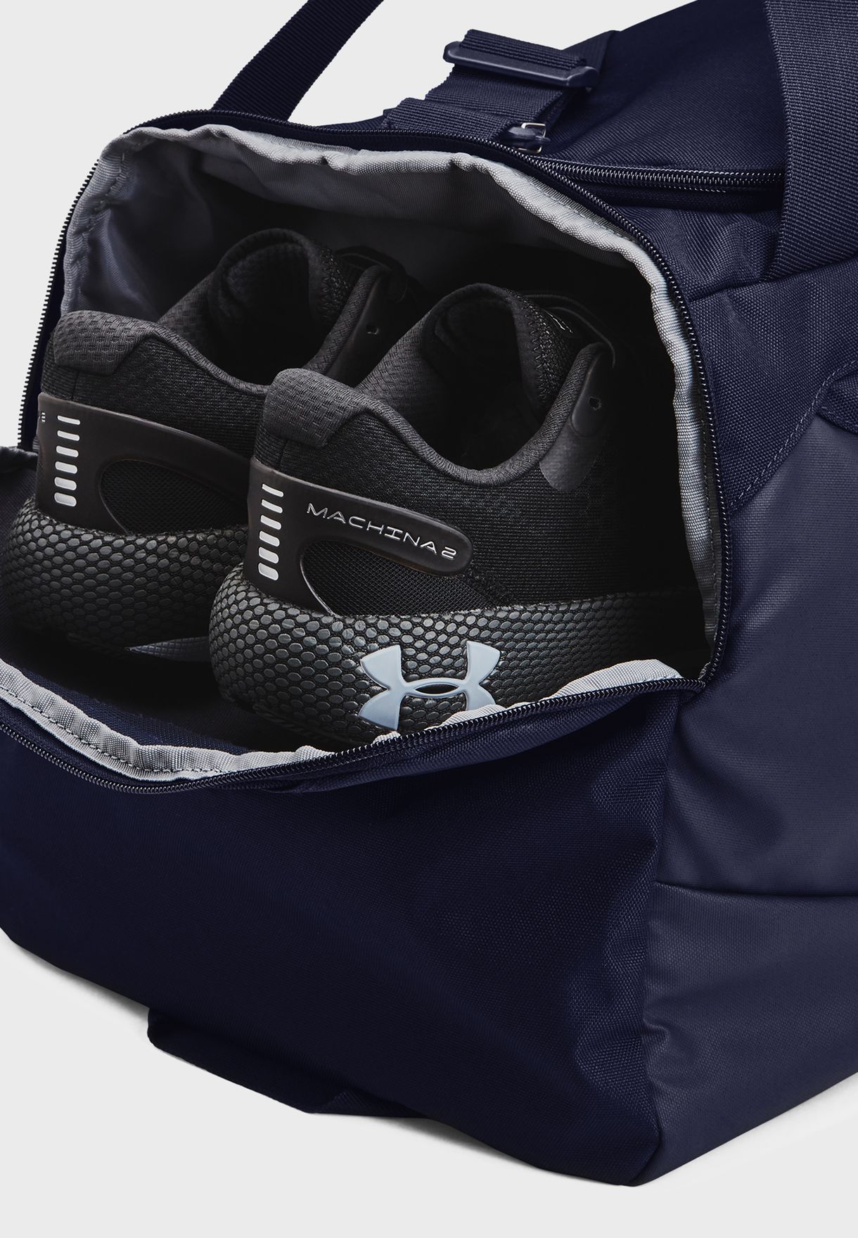 Medium 5.0 Undeniable Duffel