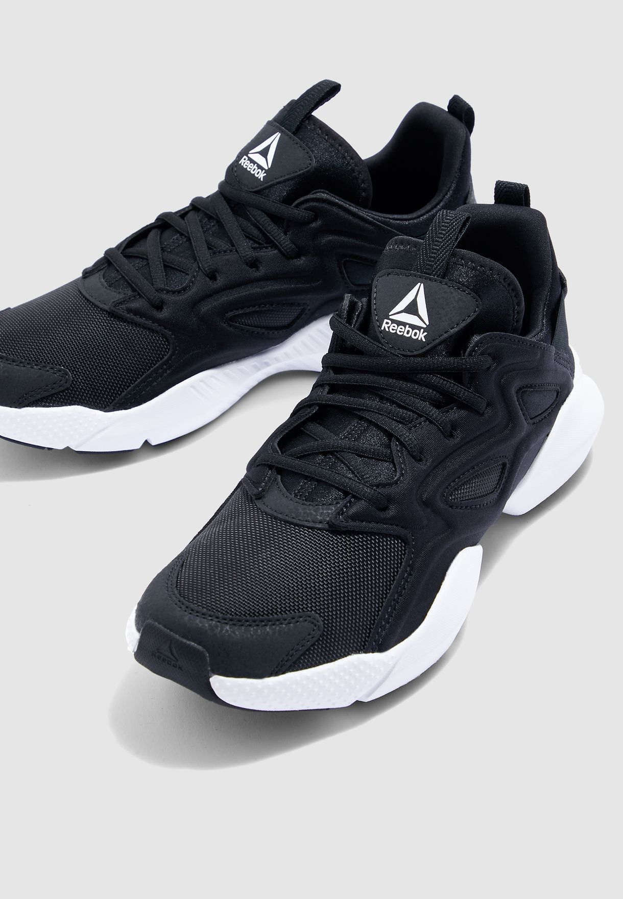 sports shoes with black sole
