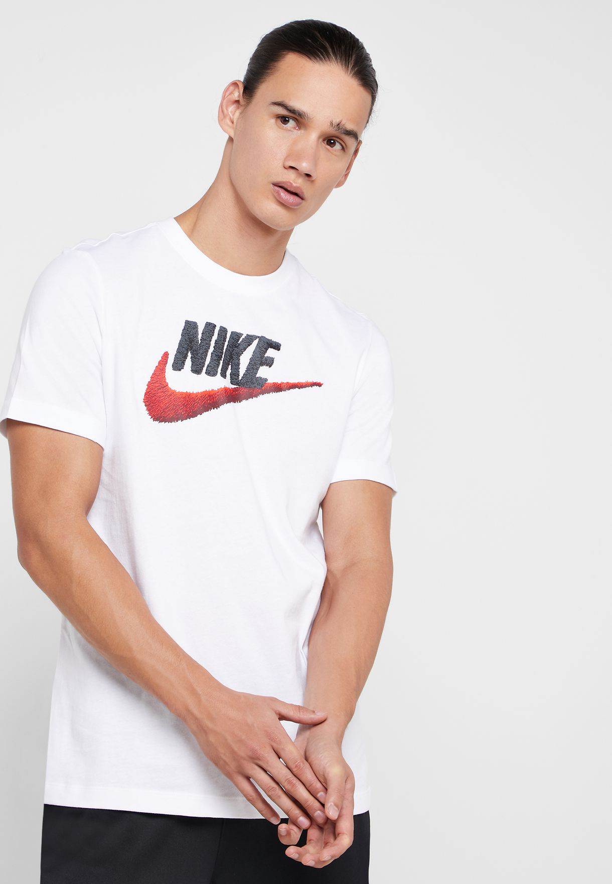 Buy Nike white NSW T-Shirt for Men in 