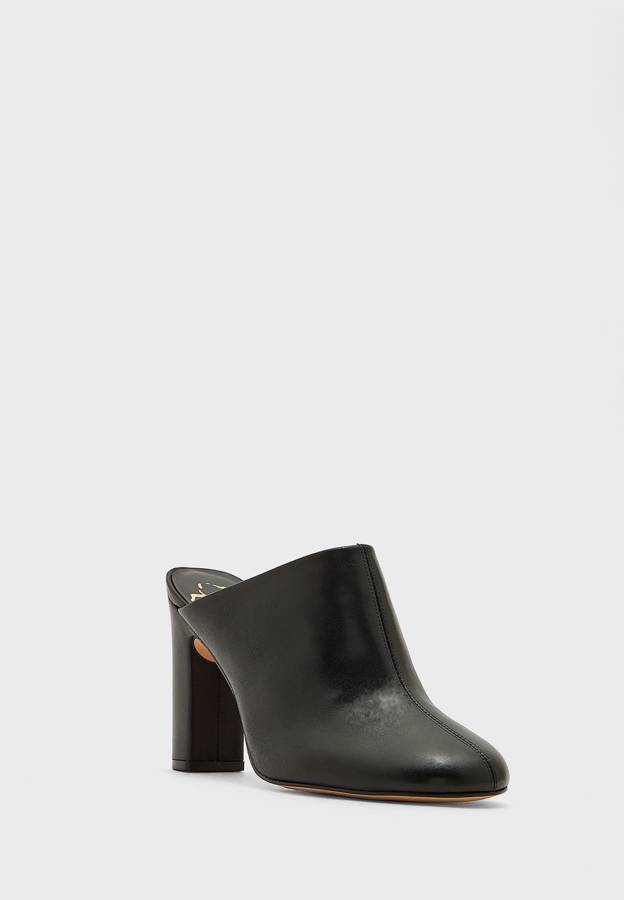 Ceilah Leather Pumps