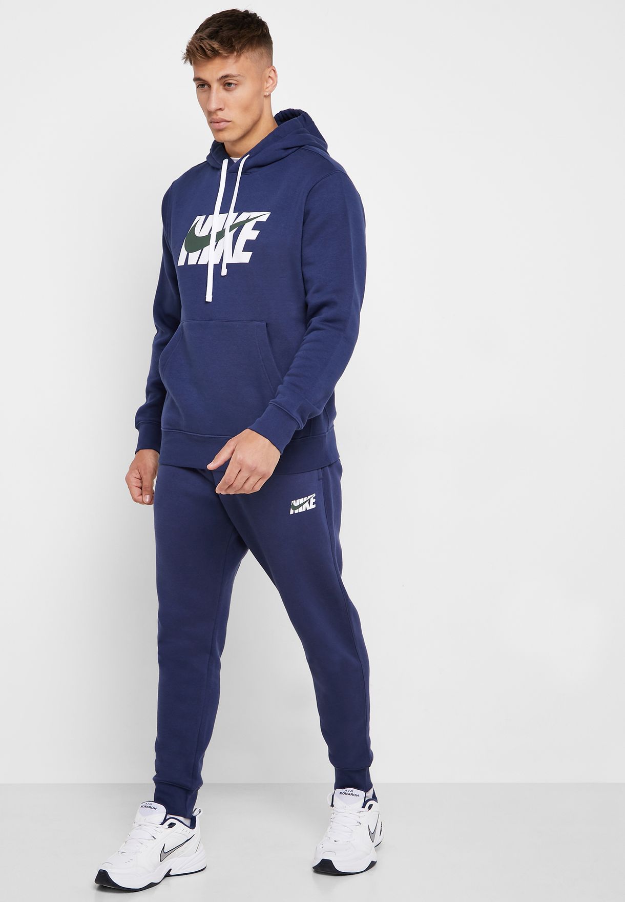 Buy Nike navy NSW Fleece Graphic Set 