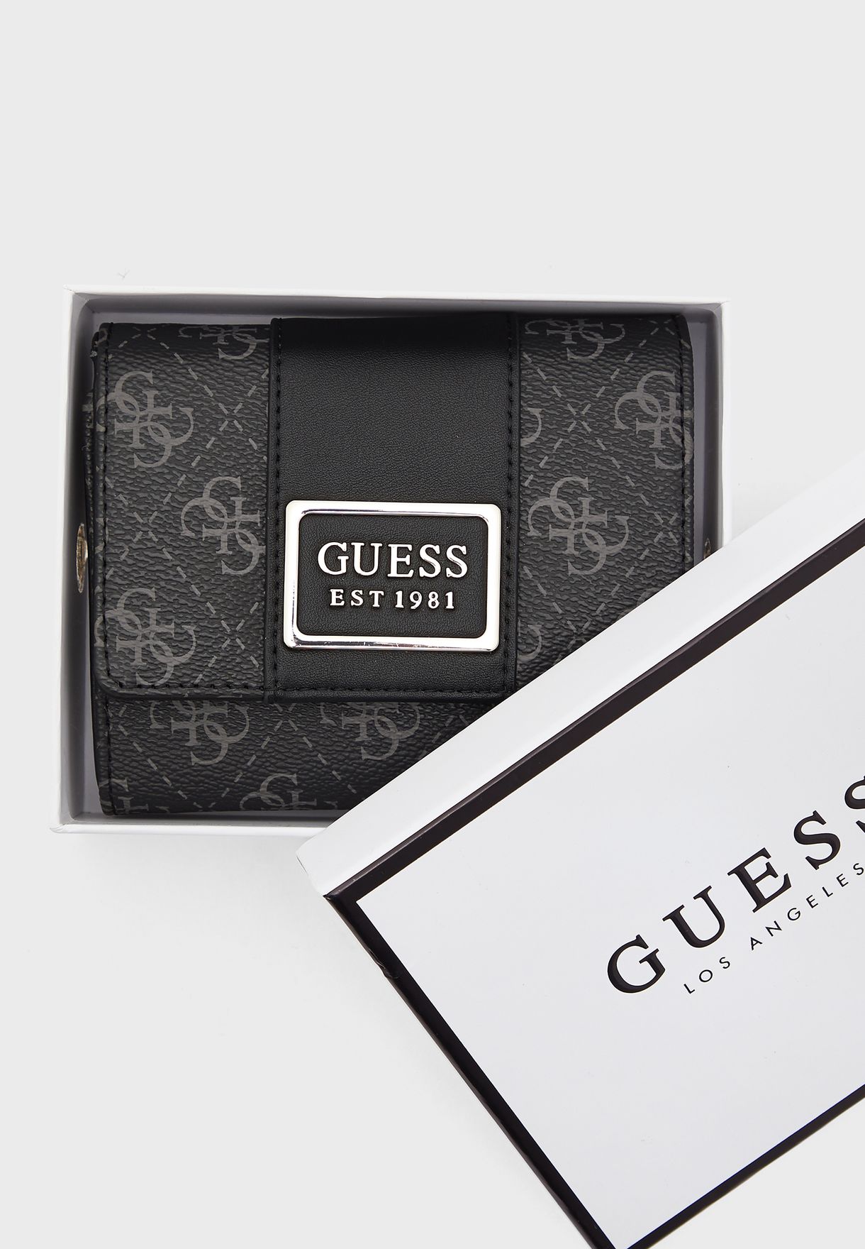 guess tyren wallet