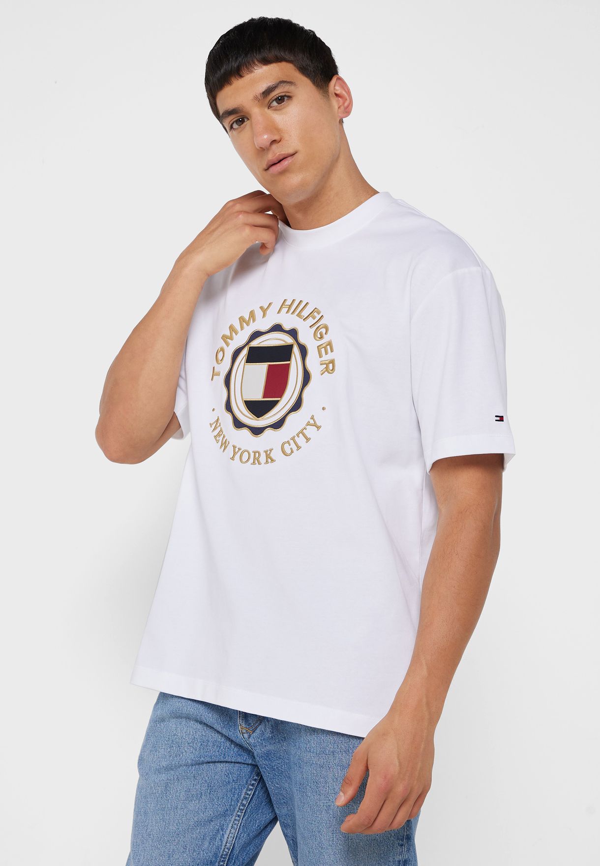 Buy Tommy Hilfiger white Embroidered Crew Neck T-Shirt for Men in MENA ...