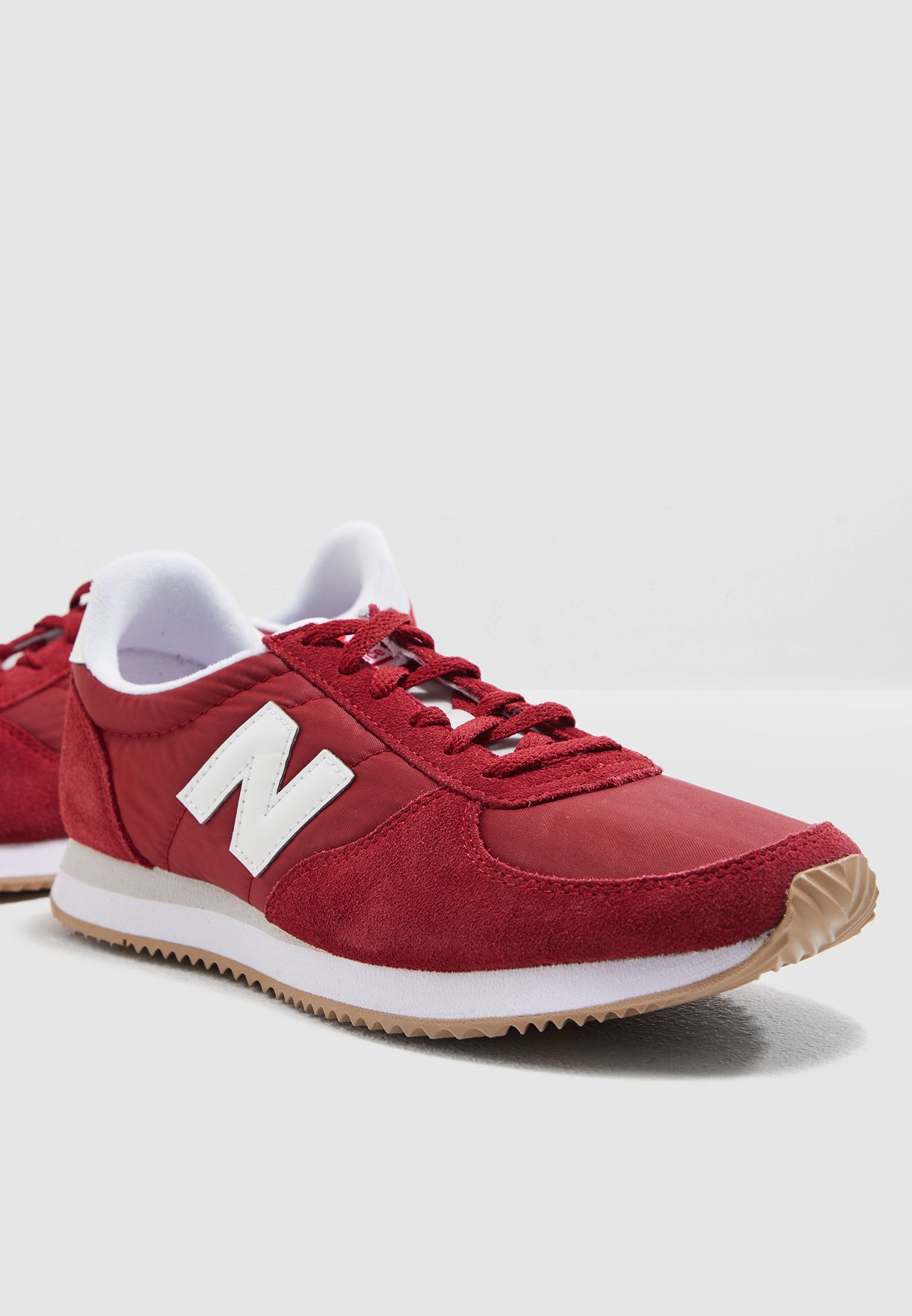 new balance red 220 trainers