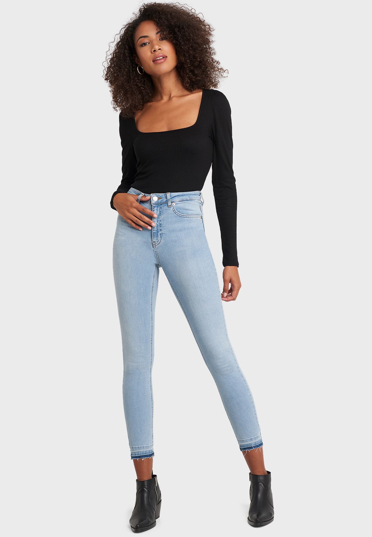 women's raw hem skinny jeans