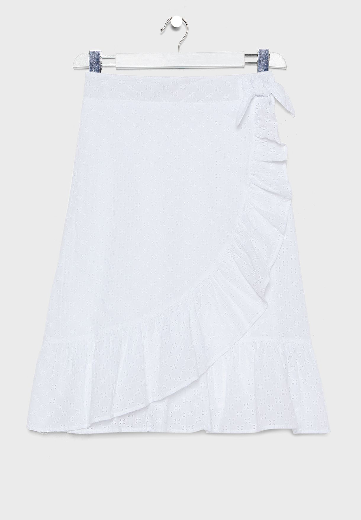 white wrap skirt 100 looks