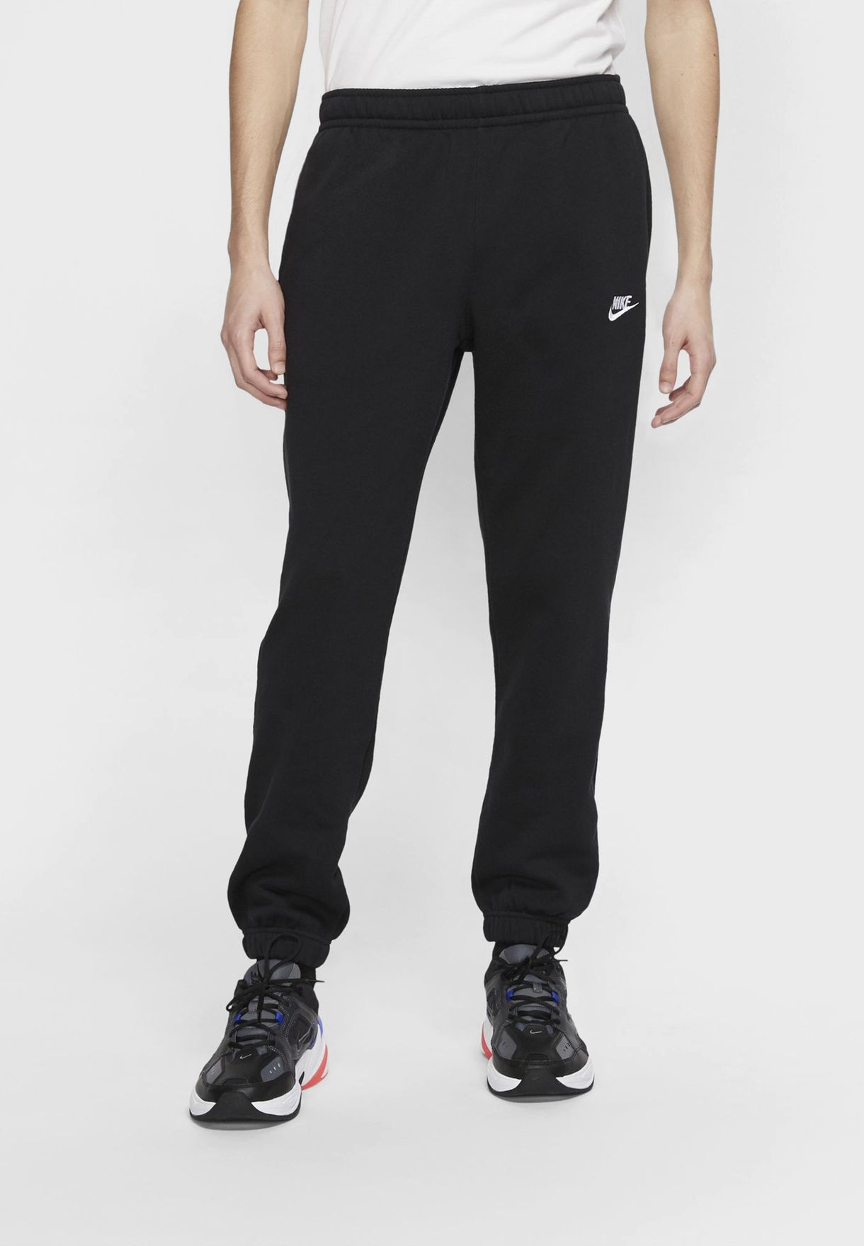 Buy Nike black NSW Club Cuffed Sweatpants for Kids in Riyadh, Jeddah