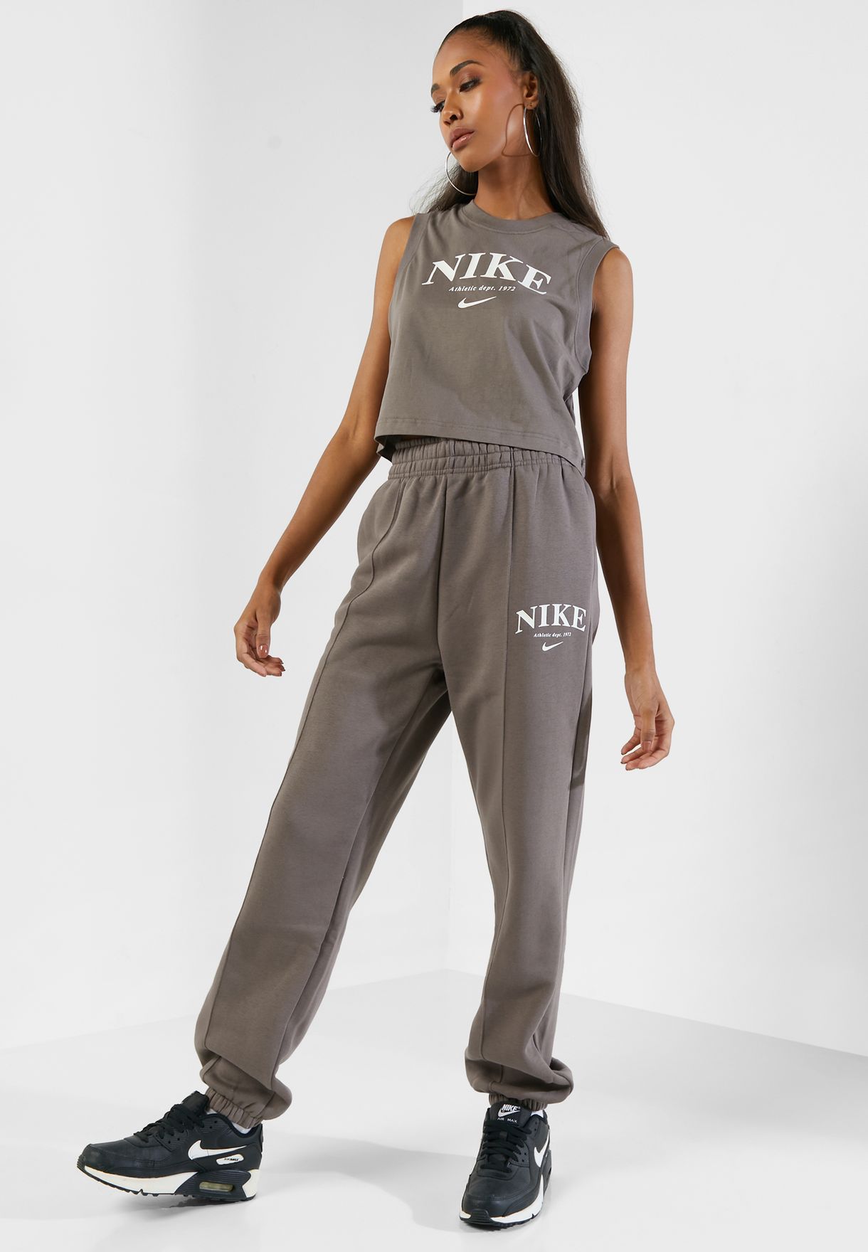 nsw sweatpants