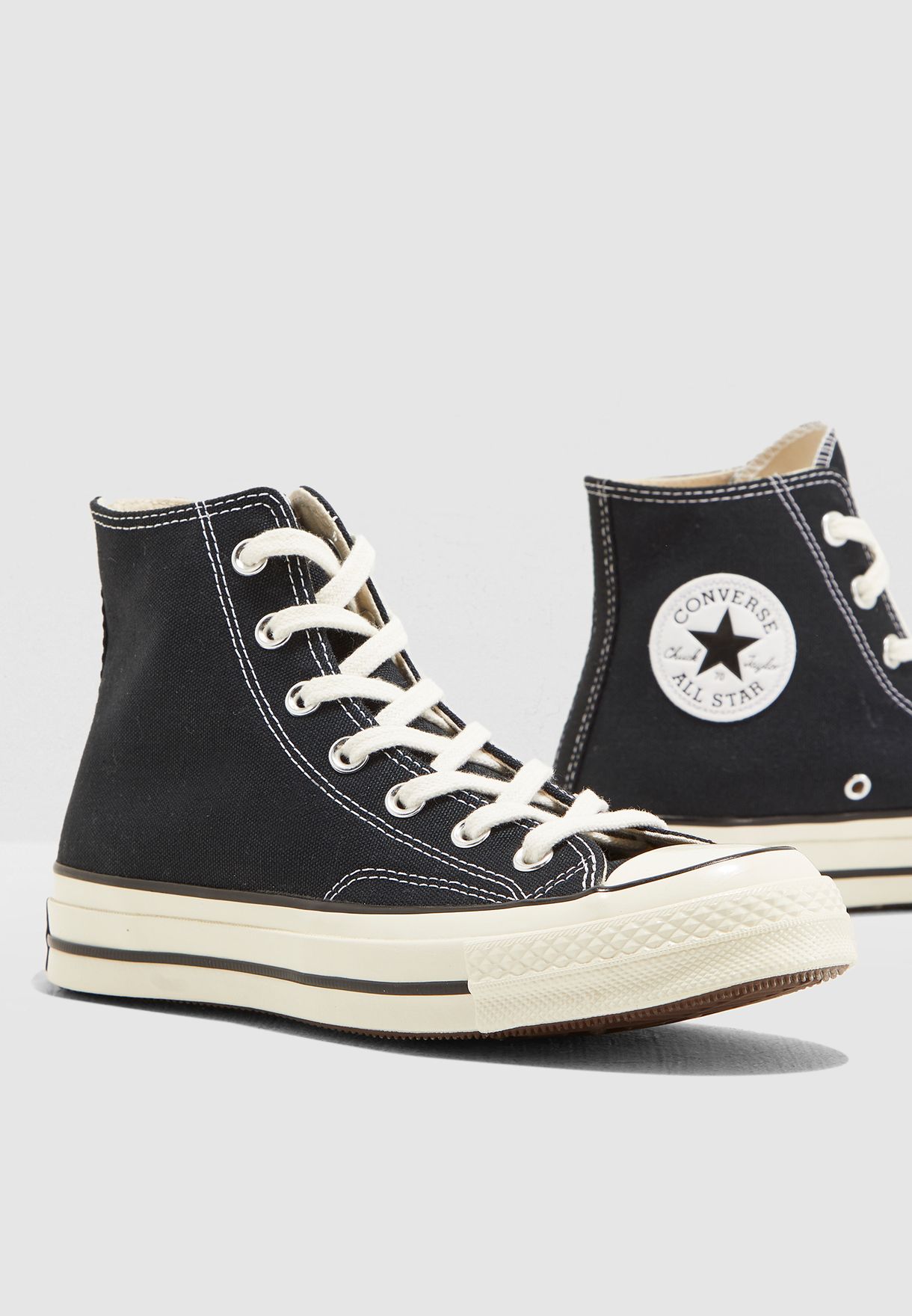 namshi converse