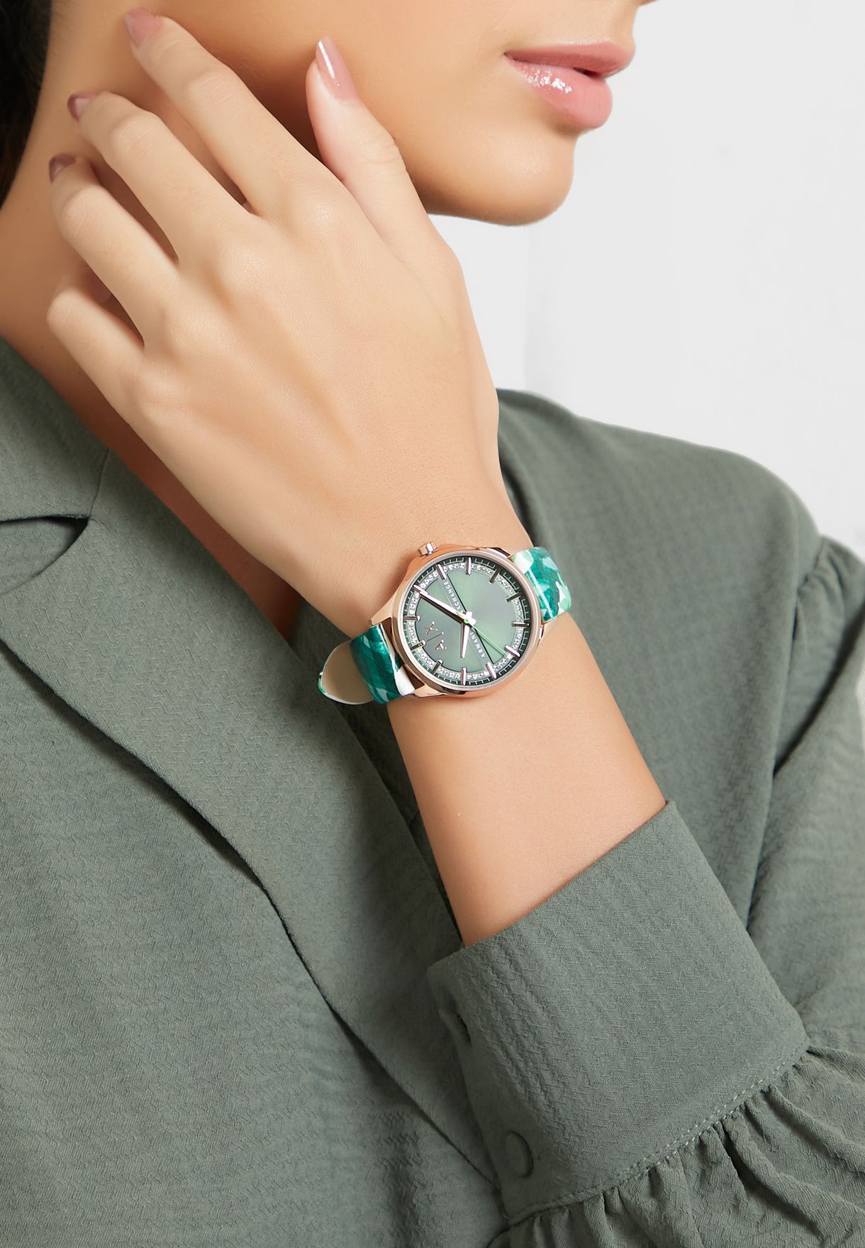 Buy Armani Exchange green Lady Hampton Analog Watch for Women in Muscat,  Salalah