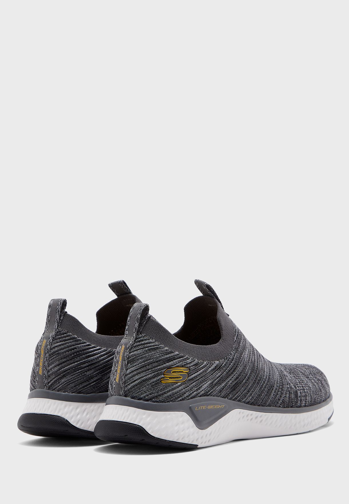 52759 skechers