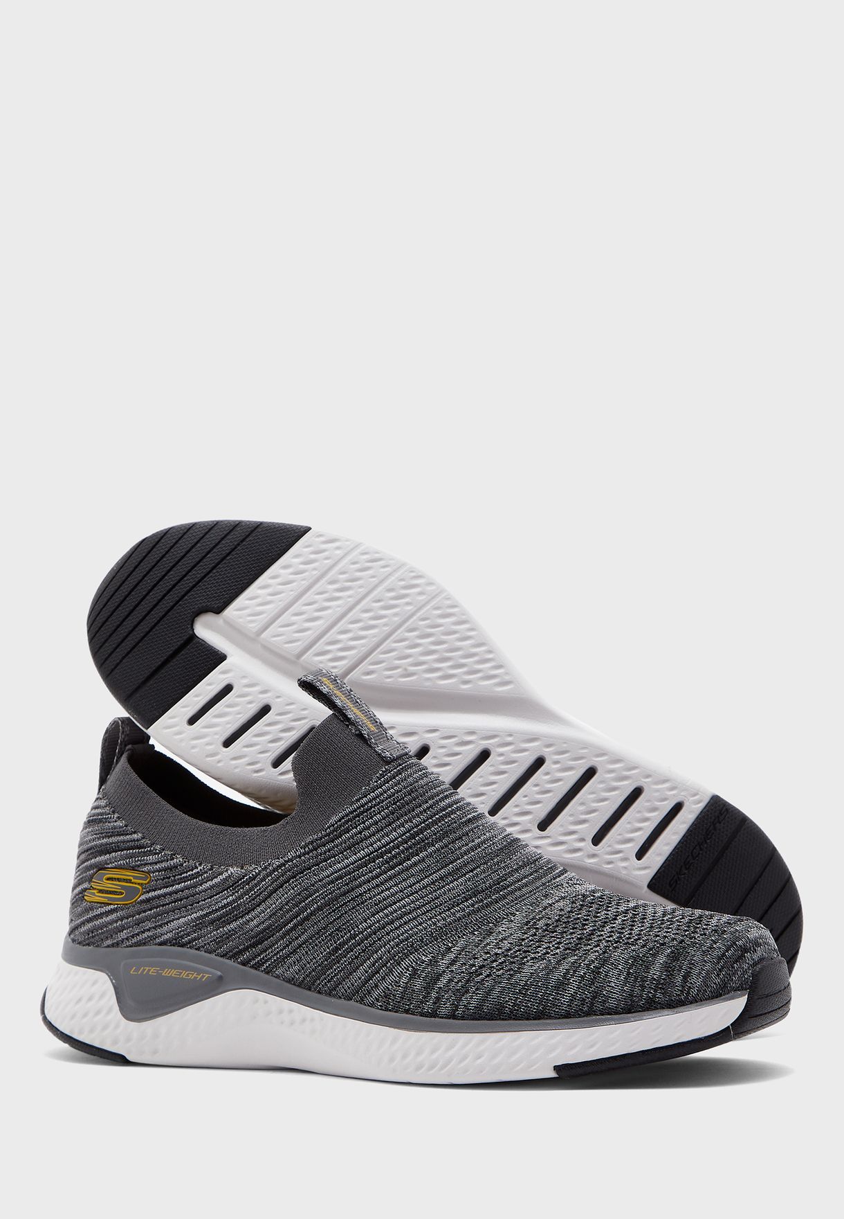 52759 skechers