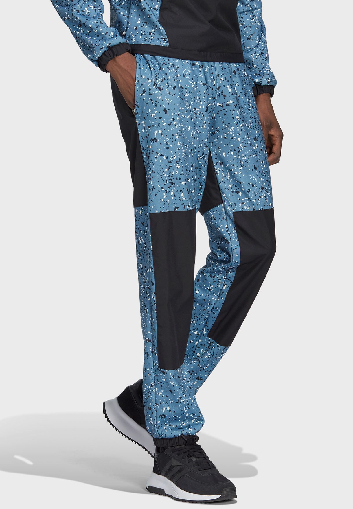 Adventure Winter All Over Printed Sweatpants