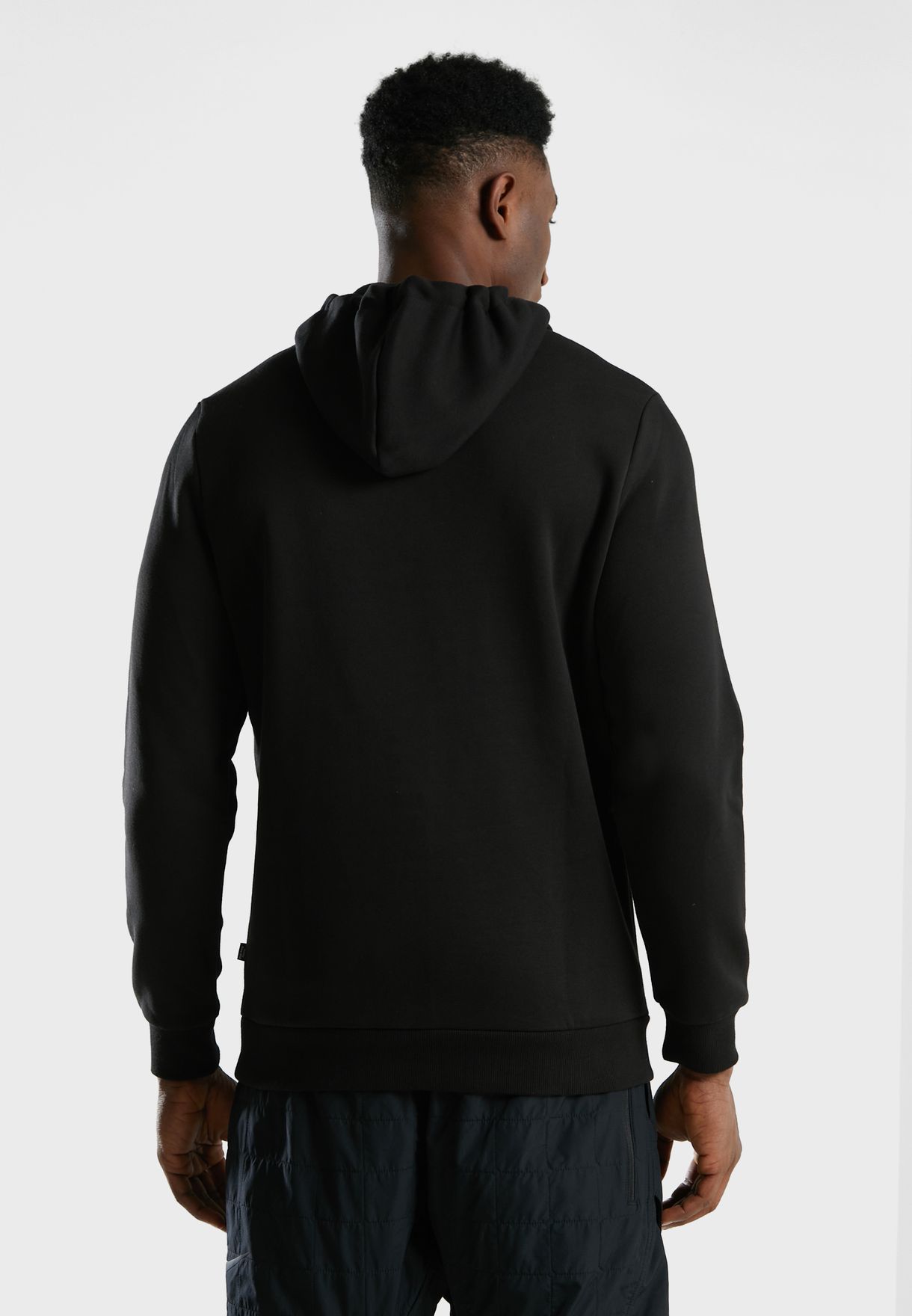 Buy PUMA black Essential Big Logo Fleece Hoodie for Men in MENA, Worldwide