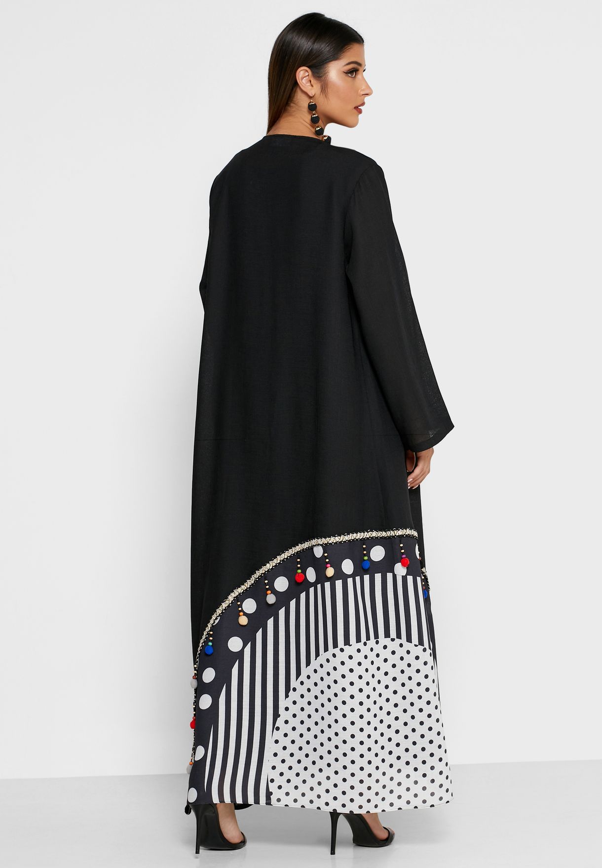 Buy Thouq black Printed Abaya for Women in MENA, Worldwide