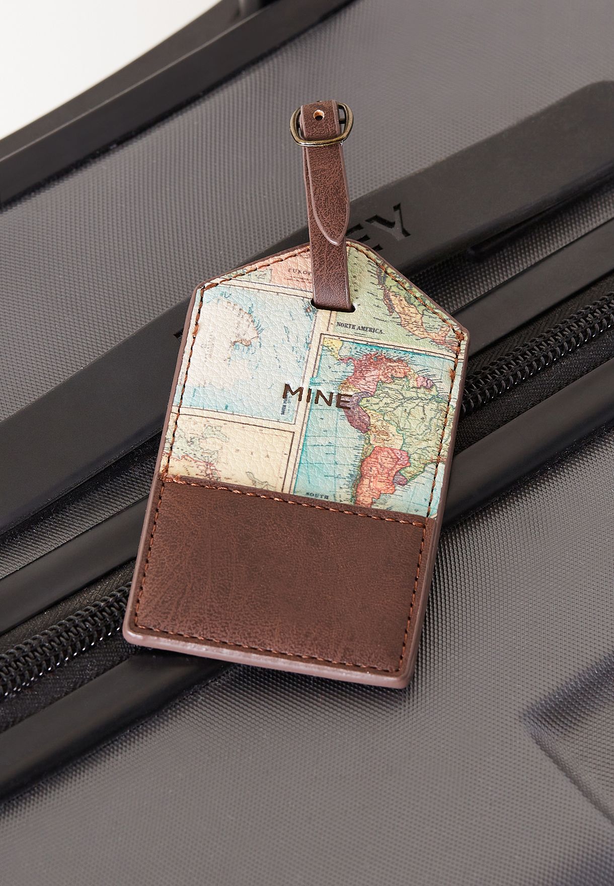 vans luggage tag