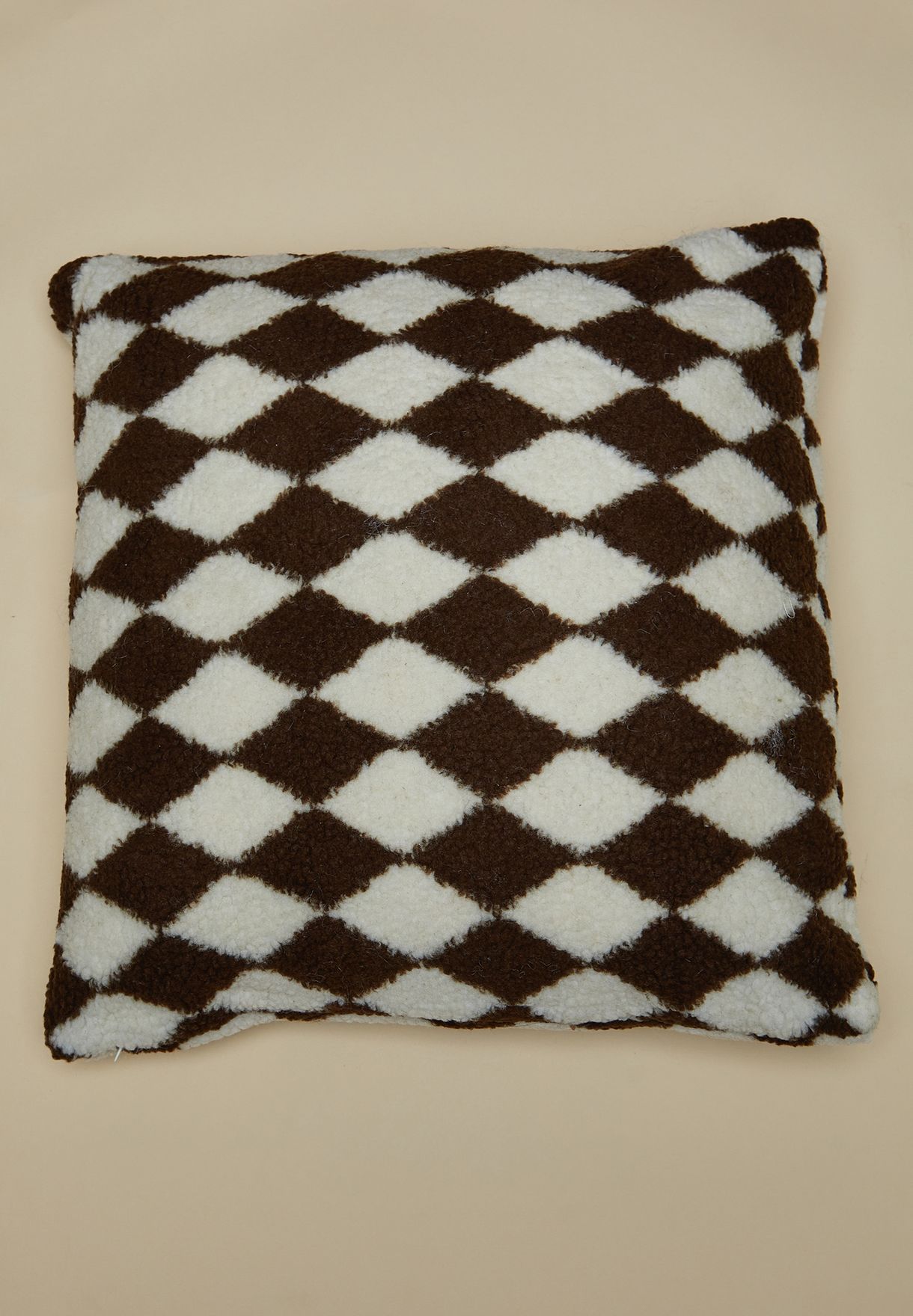 Checked Printed Cushion With Insert 45X45Cm