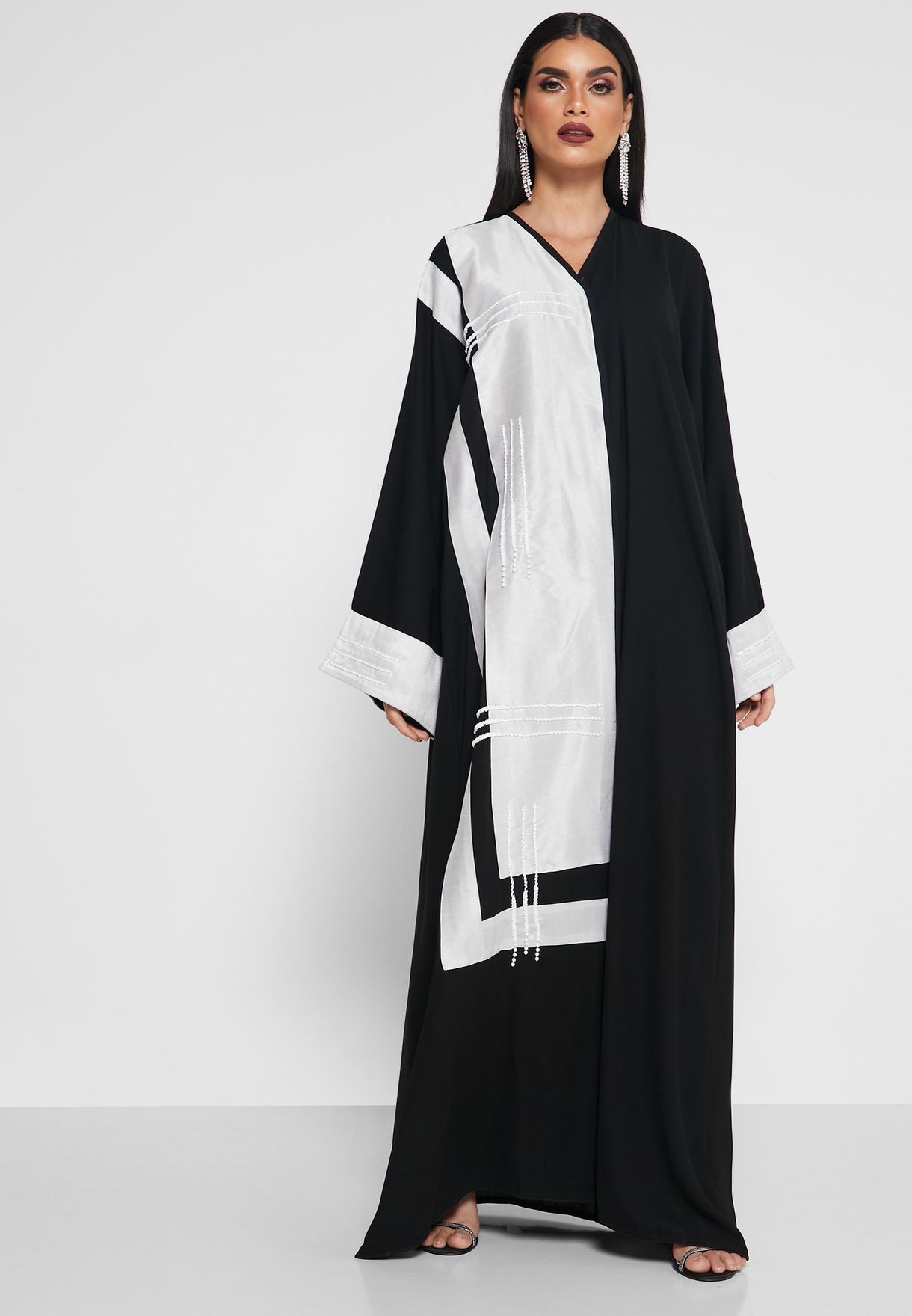 Buy Hayas Closet black Sequin Detail Abaya for Women in Riyadh, Jeddah