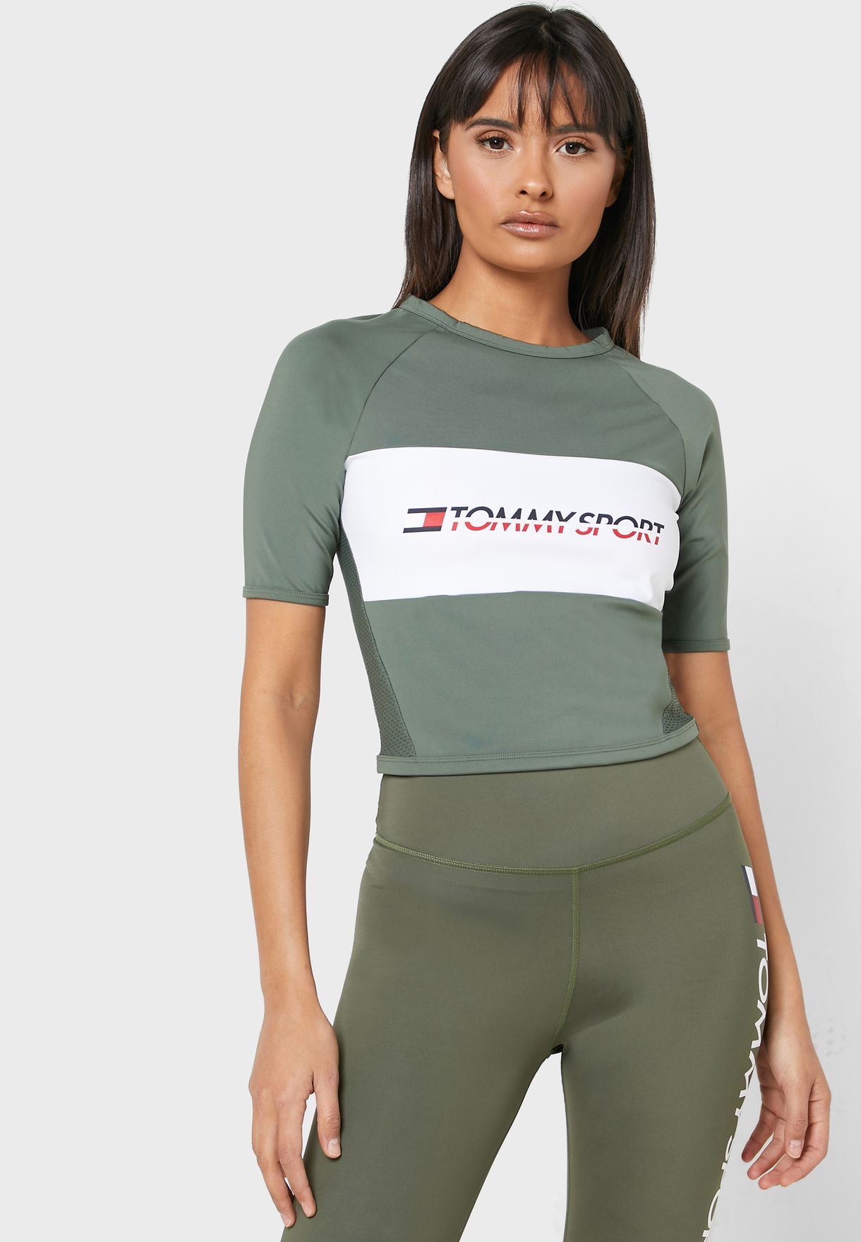 tommy cropped t shirt