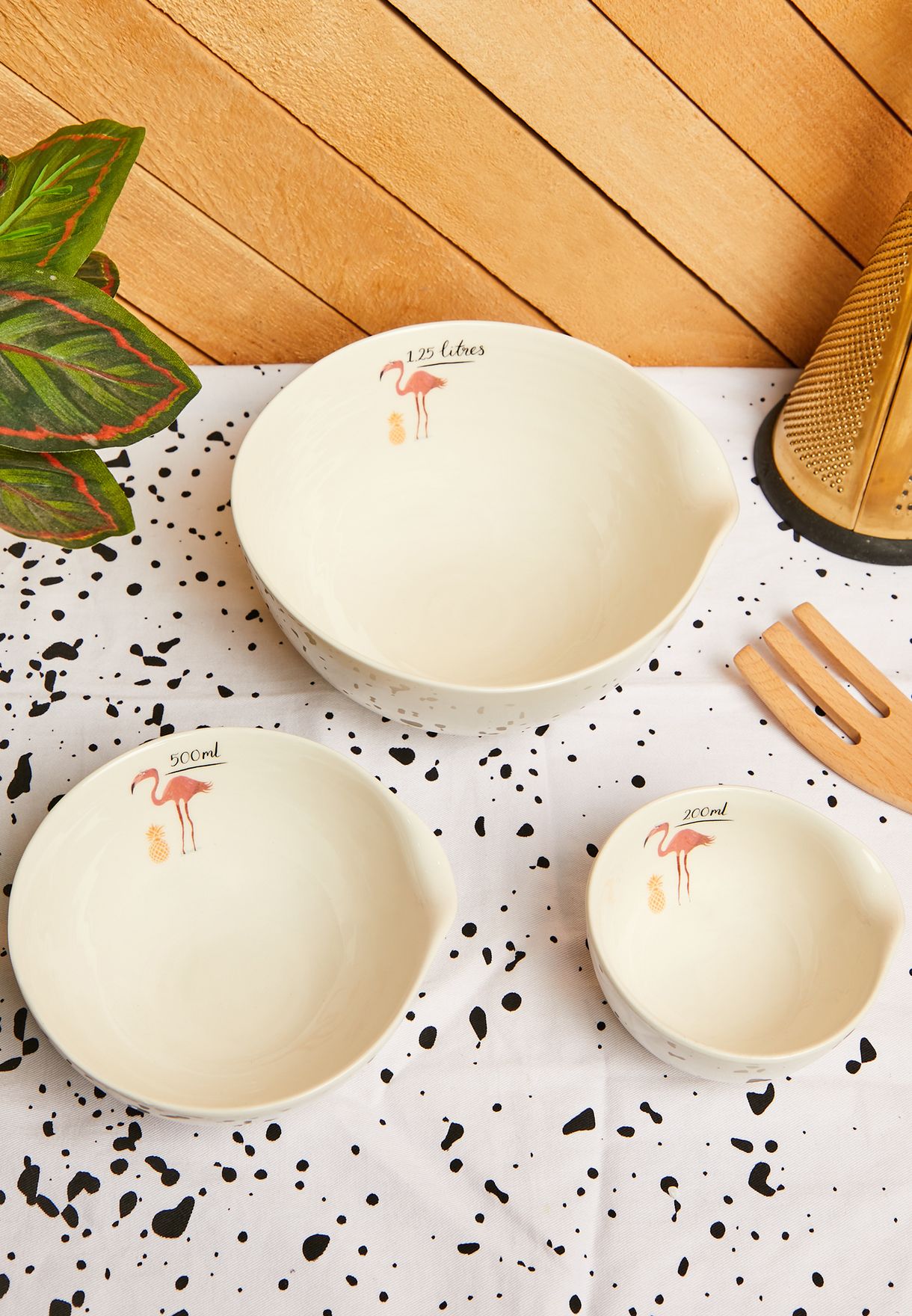 Set Of 3 Flamingo Nested Bowls